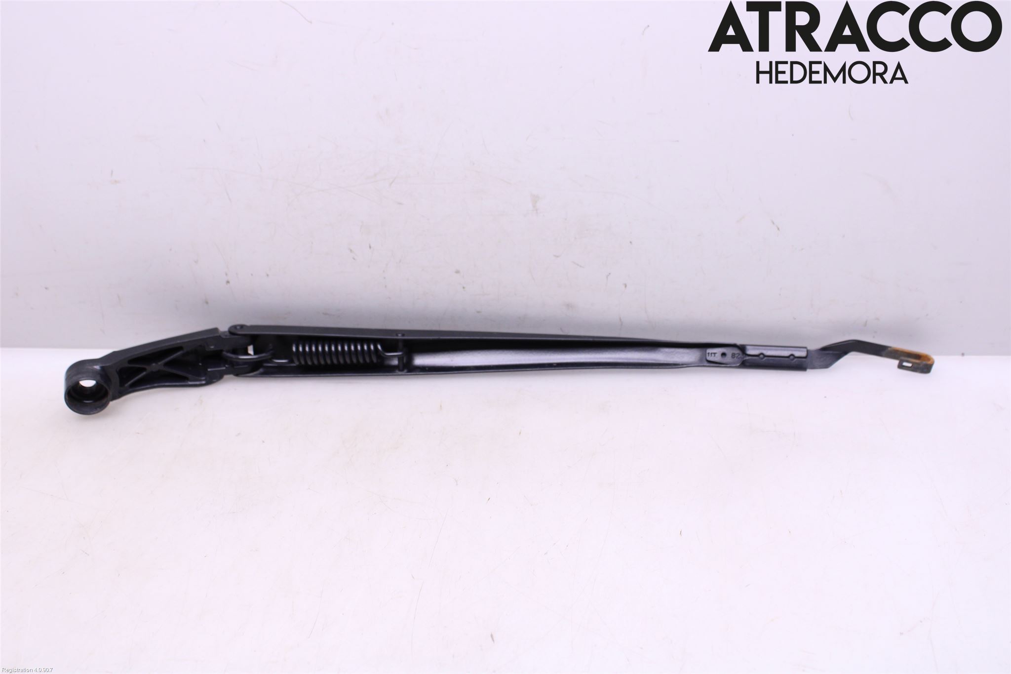 Toyota AURIS 13-19 Torkararm Armar Vindruta