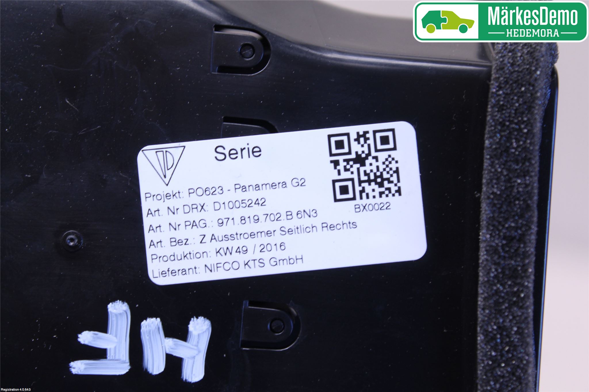 Porsche PANAMERA 09- Defrosterkanal-Munstycke