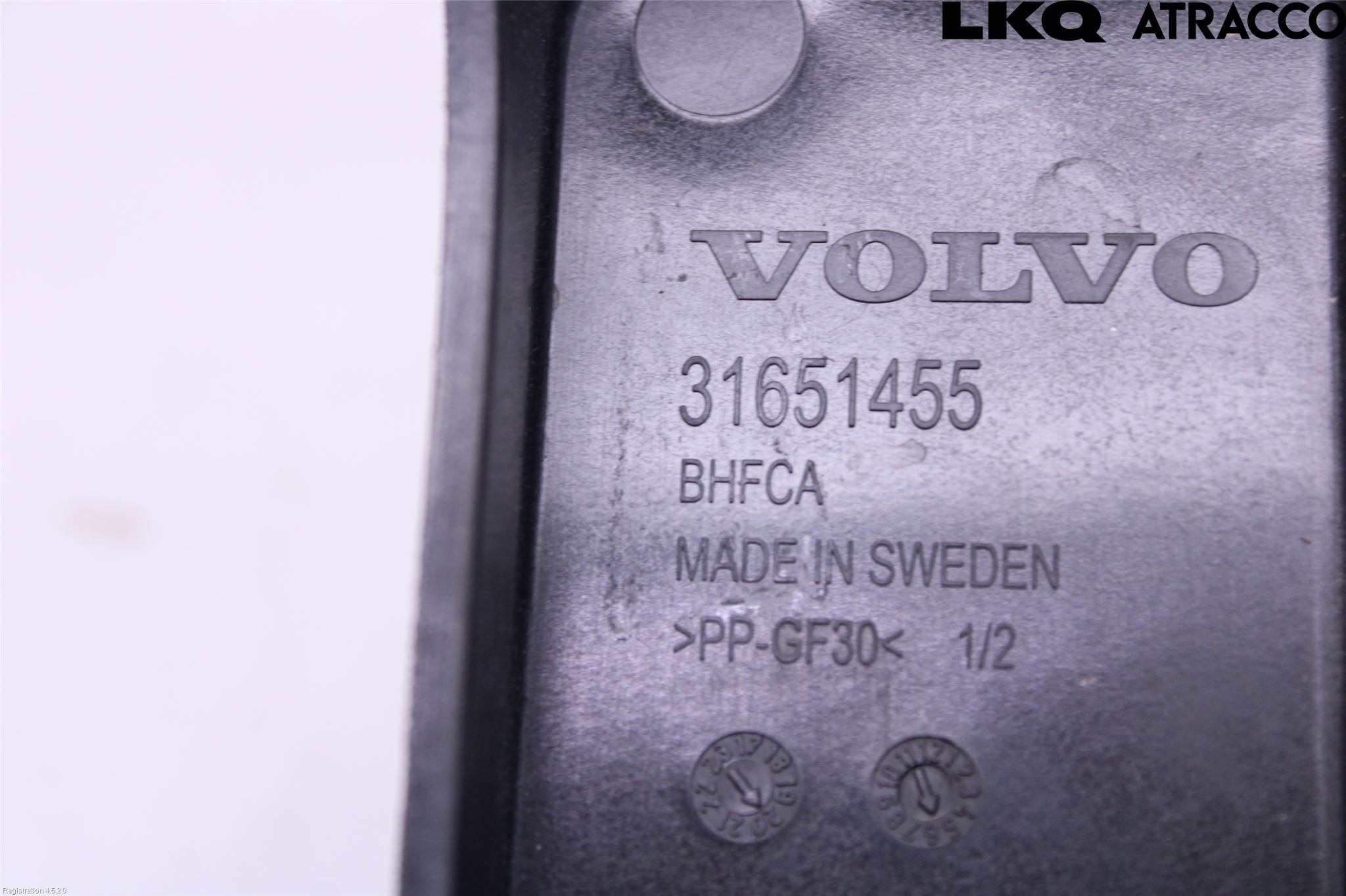 Volvo V60 CROSS COUNTRY 19- Batterilåda-Fäste-Hållare