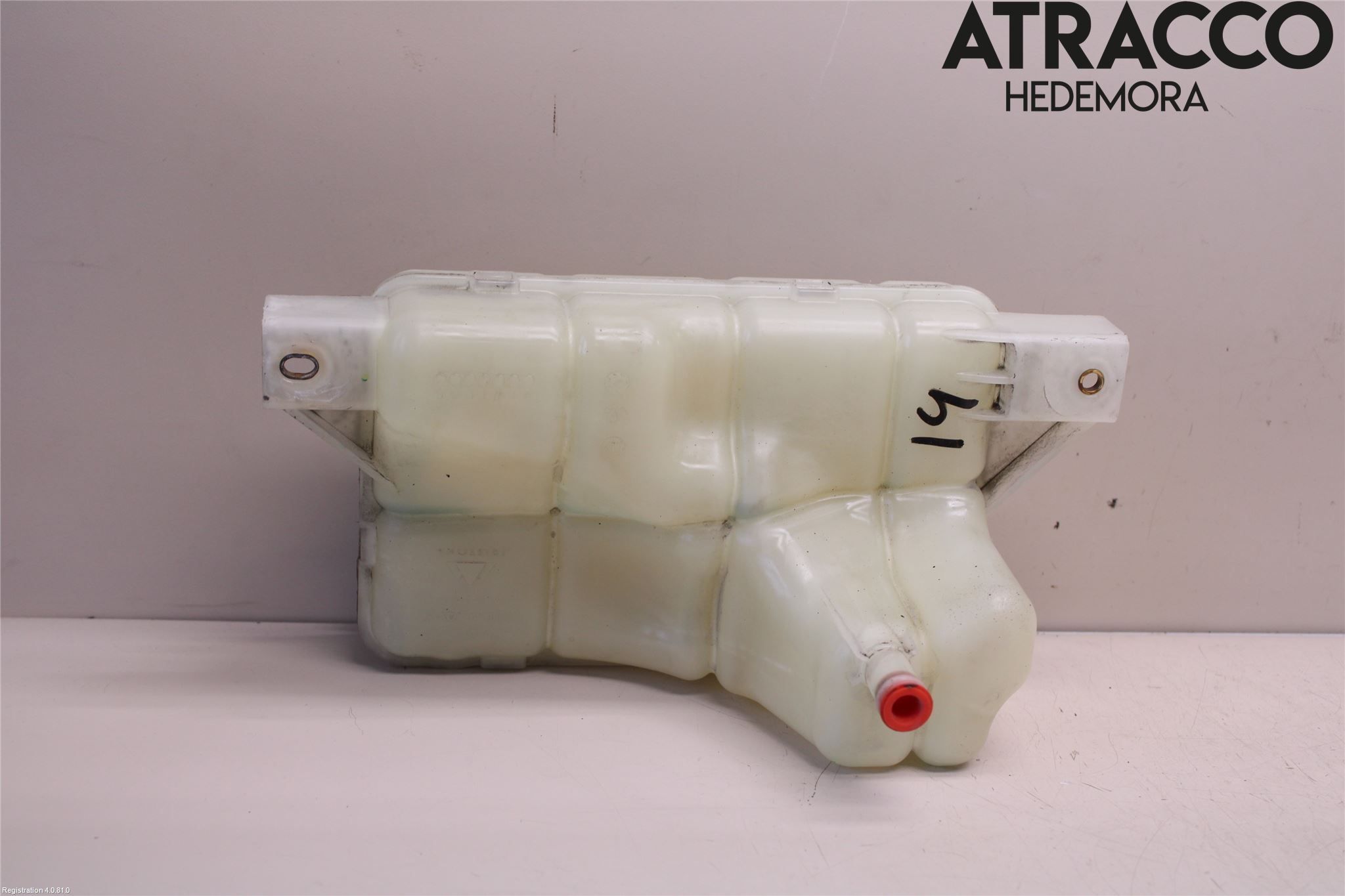 Nissan PULSAR Expansionstank