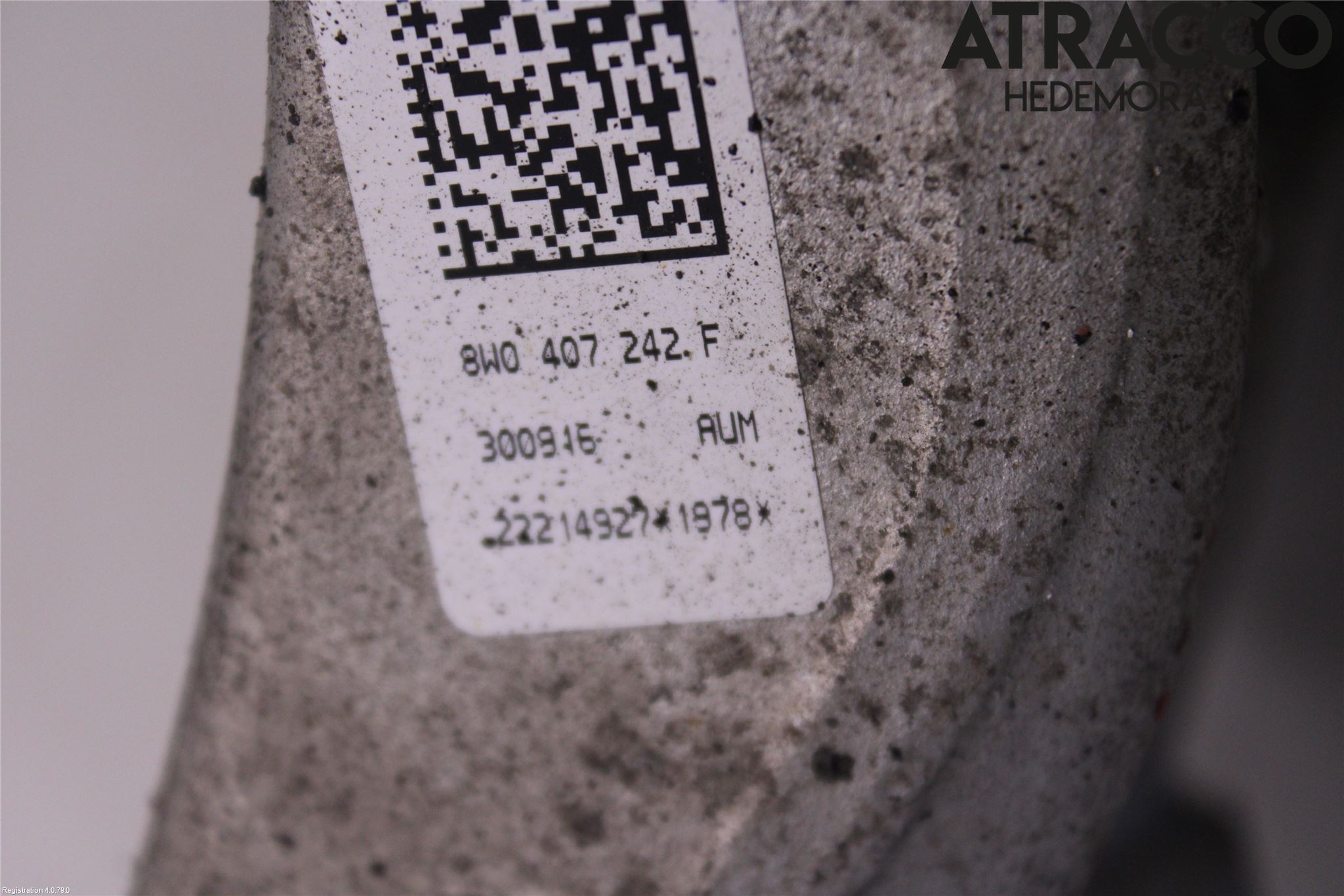 Audi A4/S4 B9 16-19 Styrspindel Lagerhus Hö