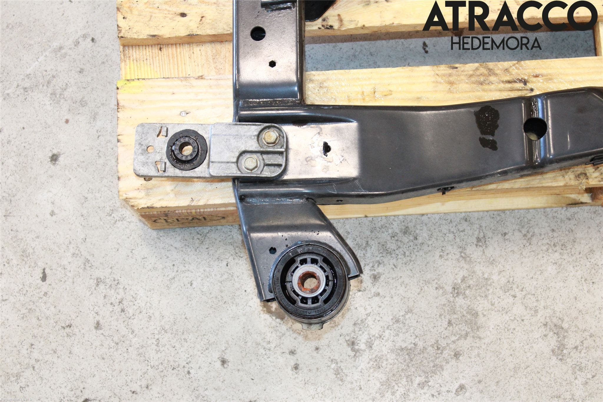 Opel ASTRA J 10-15 Framvagnsbalk