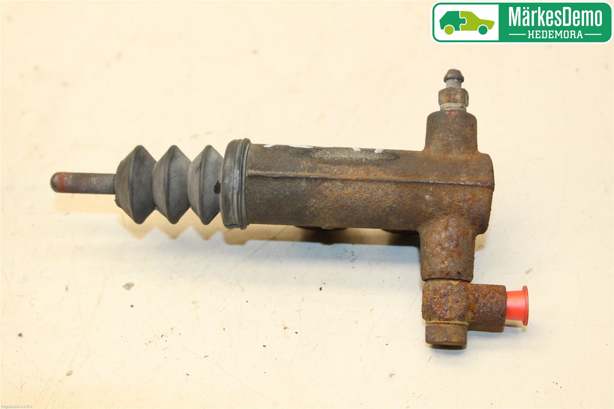 Mitsubishi LANCER  97-03 Kopplingscylinder Slav