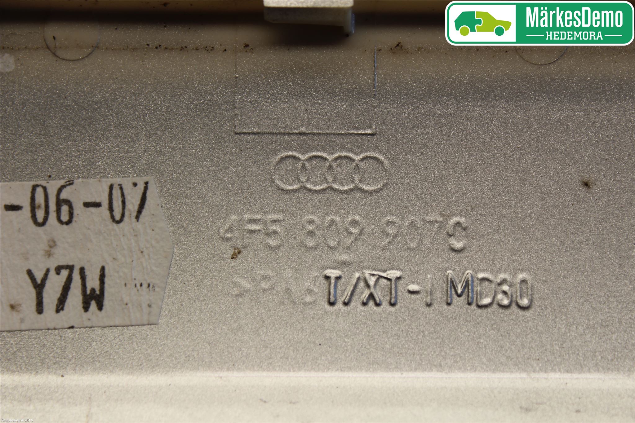 Audi A6/S6     05-11 Tanklucka