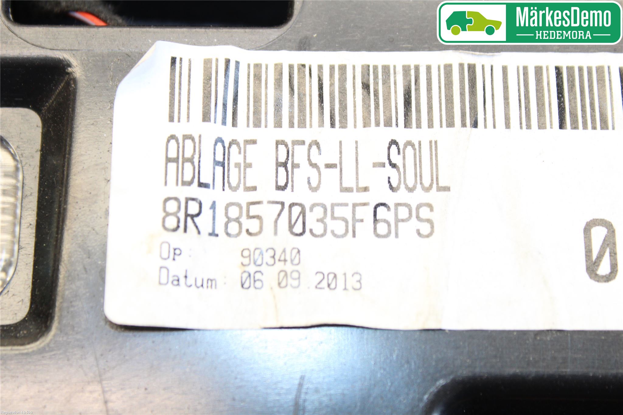 Audi Q5 09-16 Handskfack