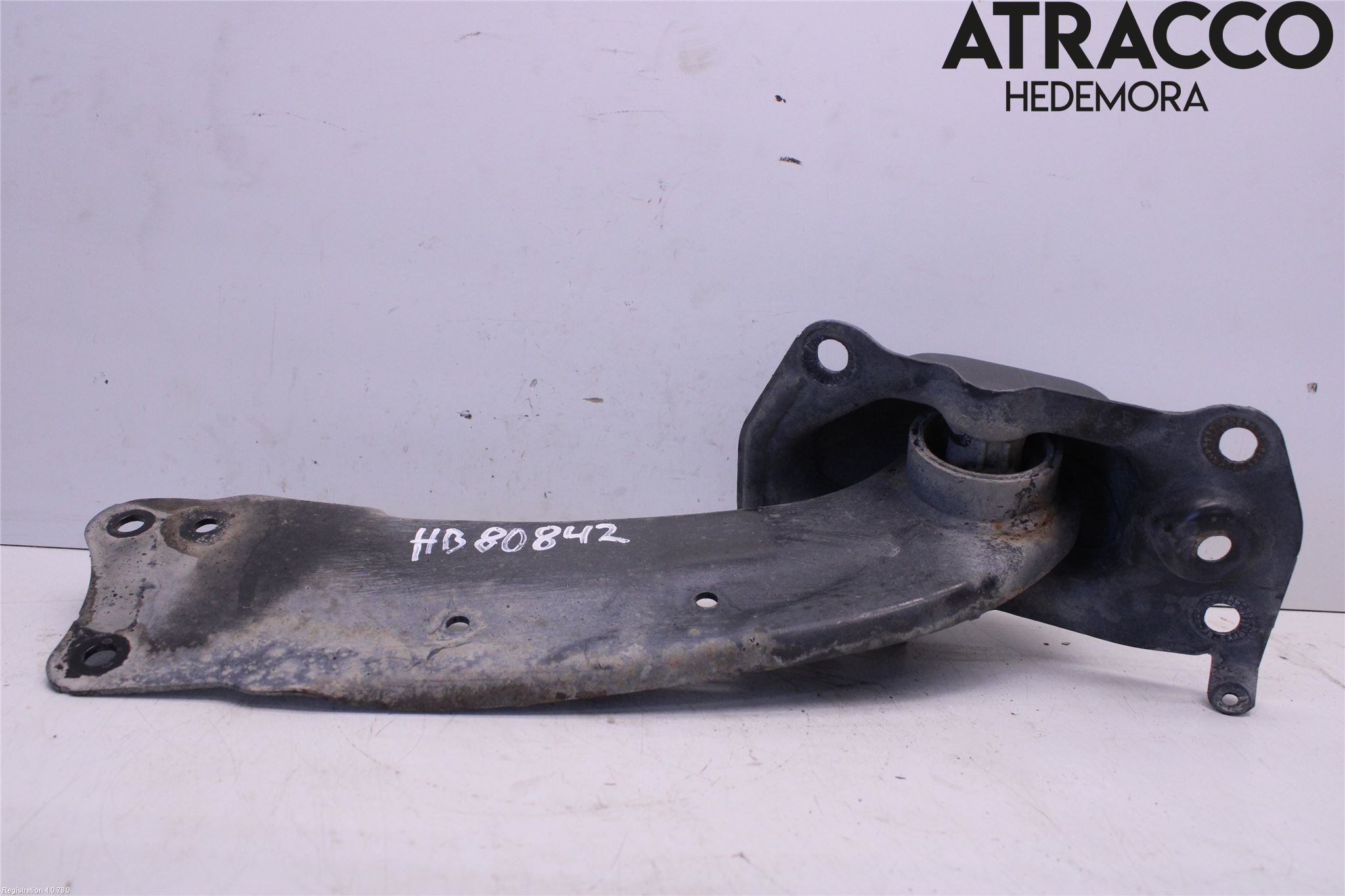 Audi Q3 8U 12-18 Bärarm Bak Höger