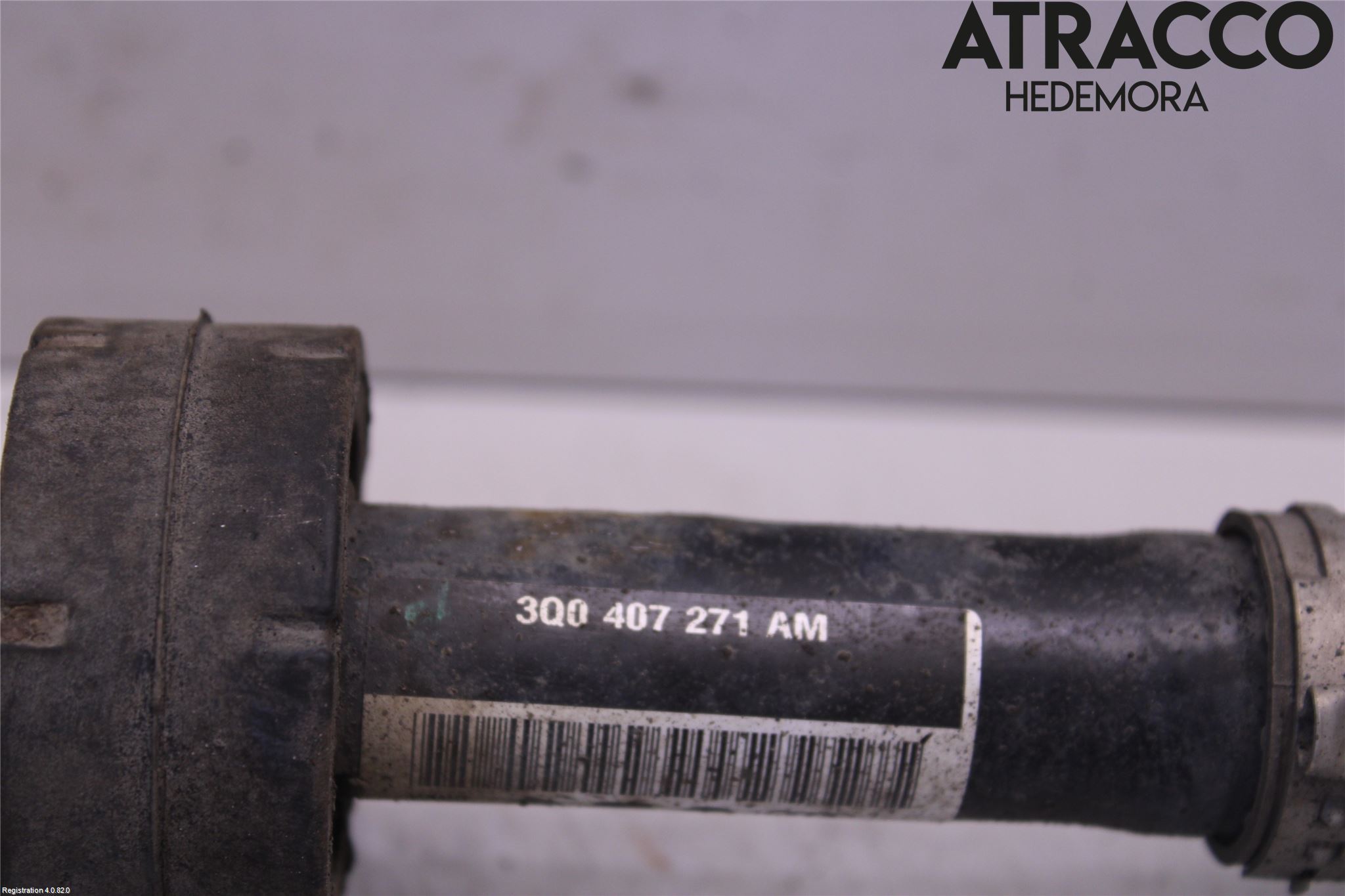 Volkswagen VW PASSAT 15-19 Drivaxel Fram Vänster