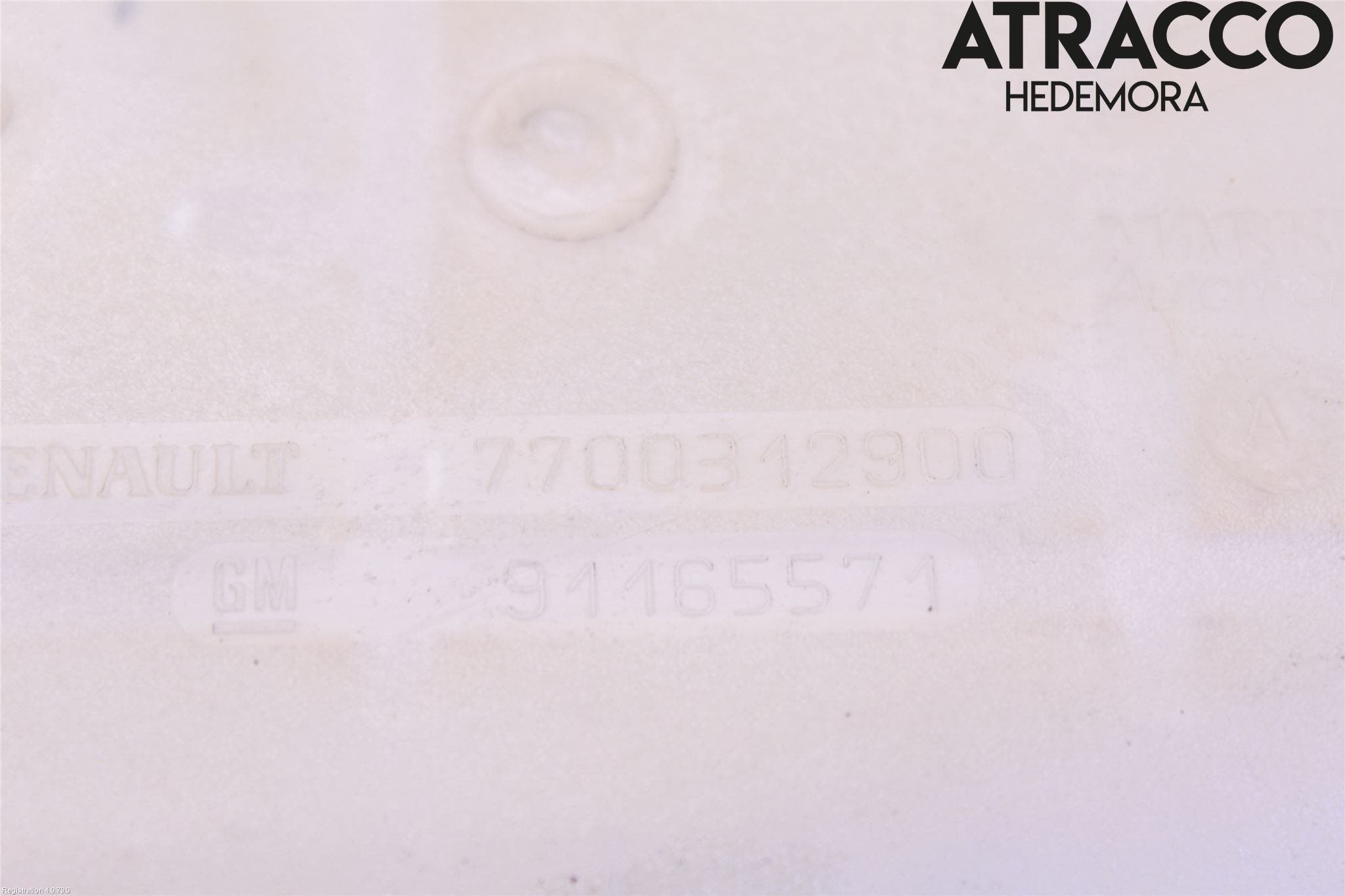 Opel VIVARO 01-14 Expansionstank