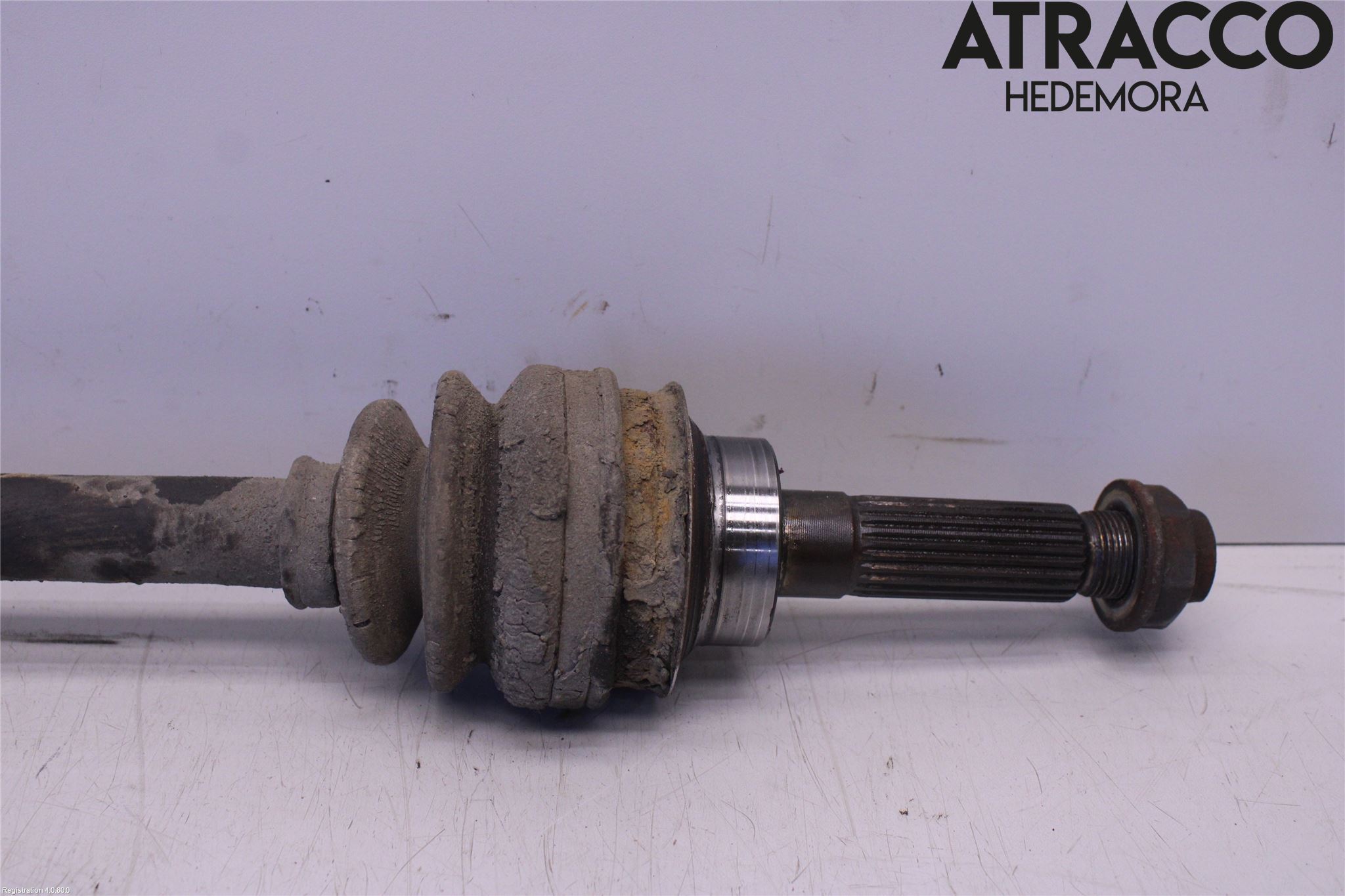 Subaru IMPREZA II  01-02 Drivaxel Bak Vänster
