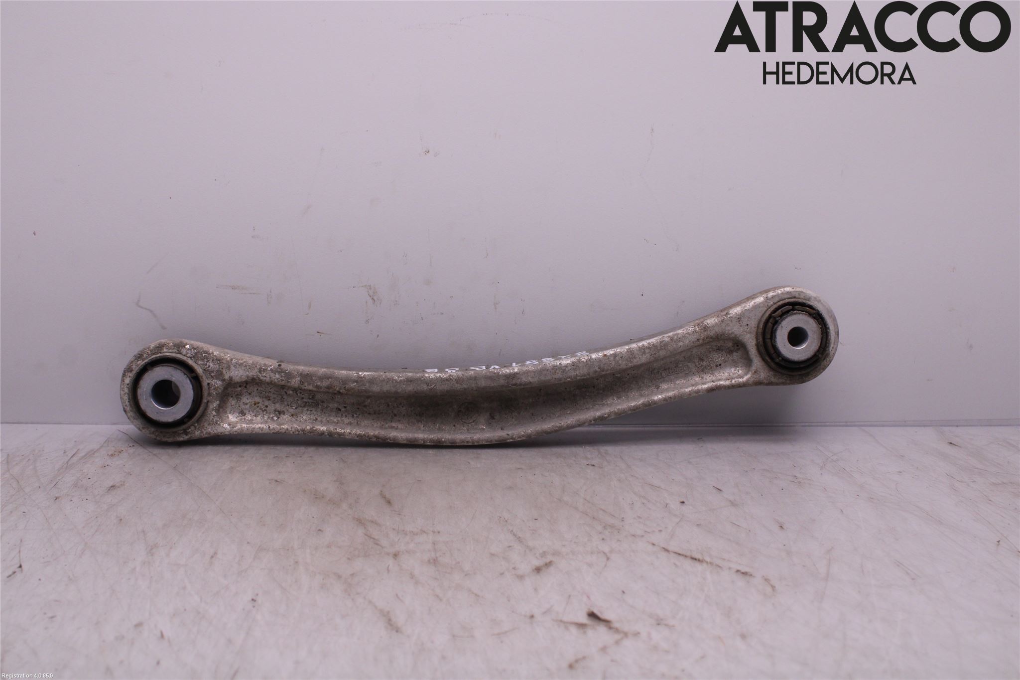 Porsche CAYENNE 03- Bärarm Bak Övre Vänster