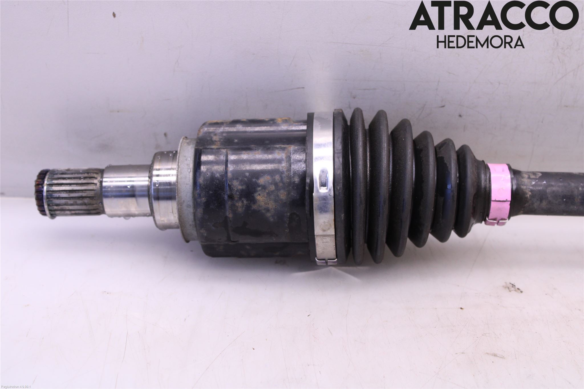 Suzuki SWIFT 17-24 Drivaxel Fram Vänster