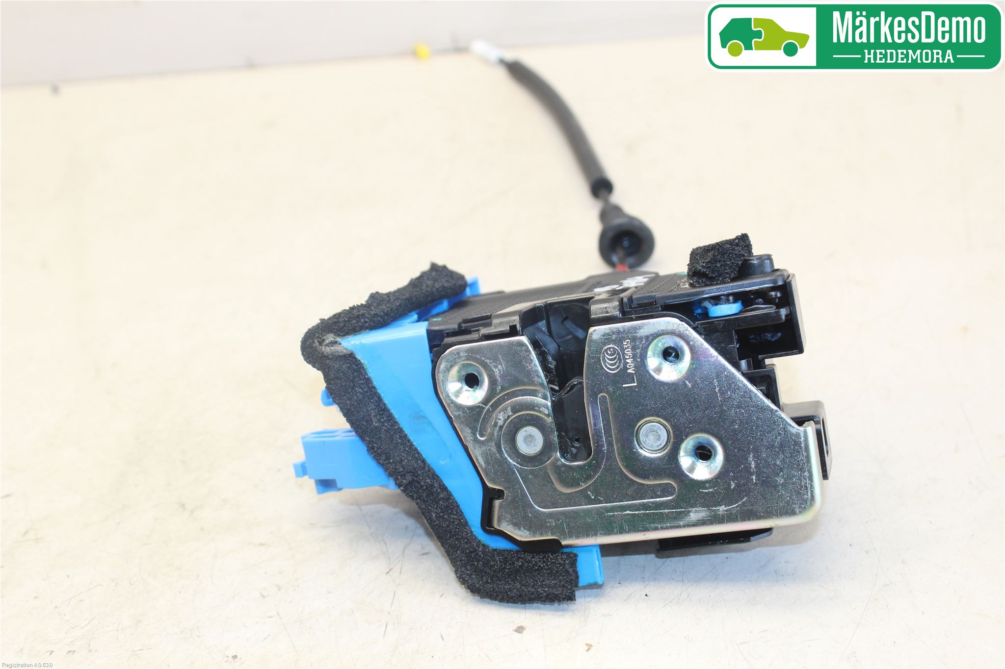 Kia CEED 12-18 Låskista-Dörrlås