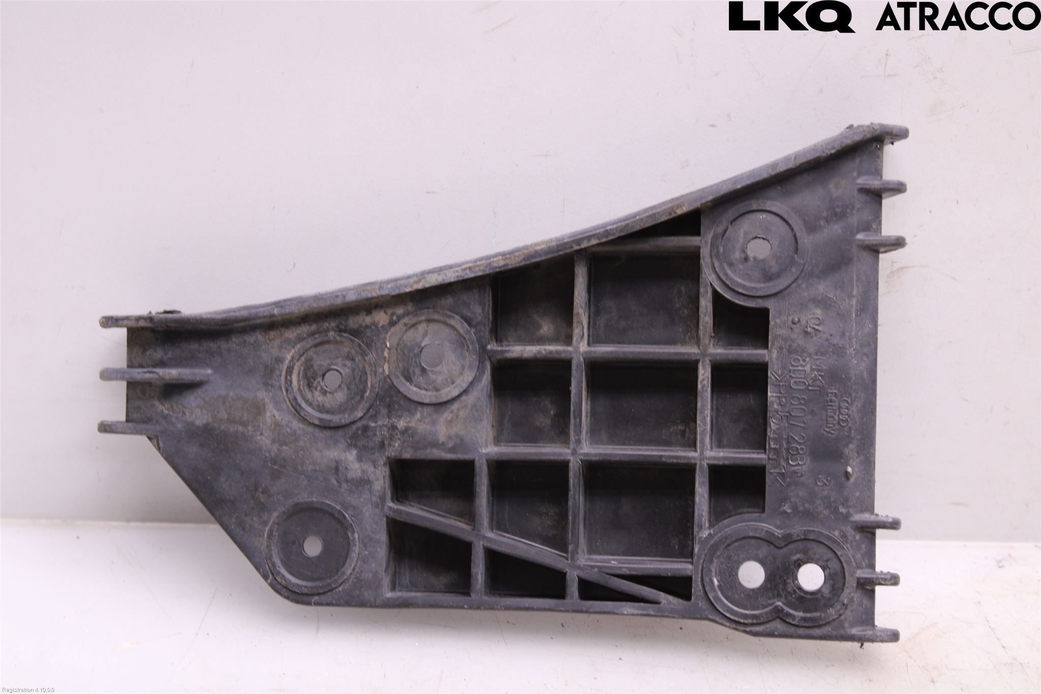 Audi A4/S4 94-99 Stötfångarfäste Fram Vä