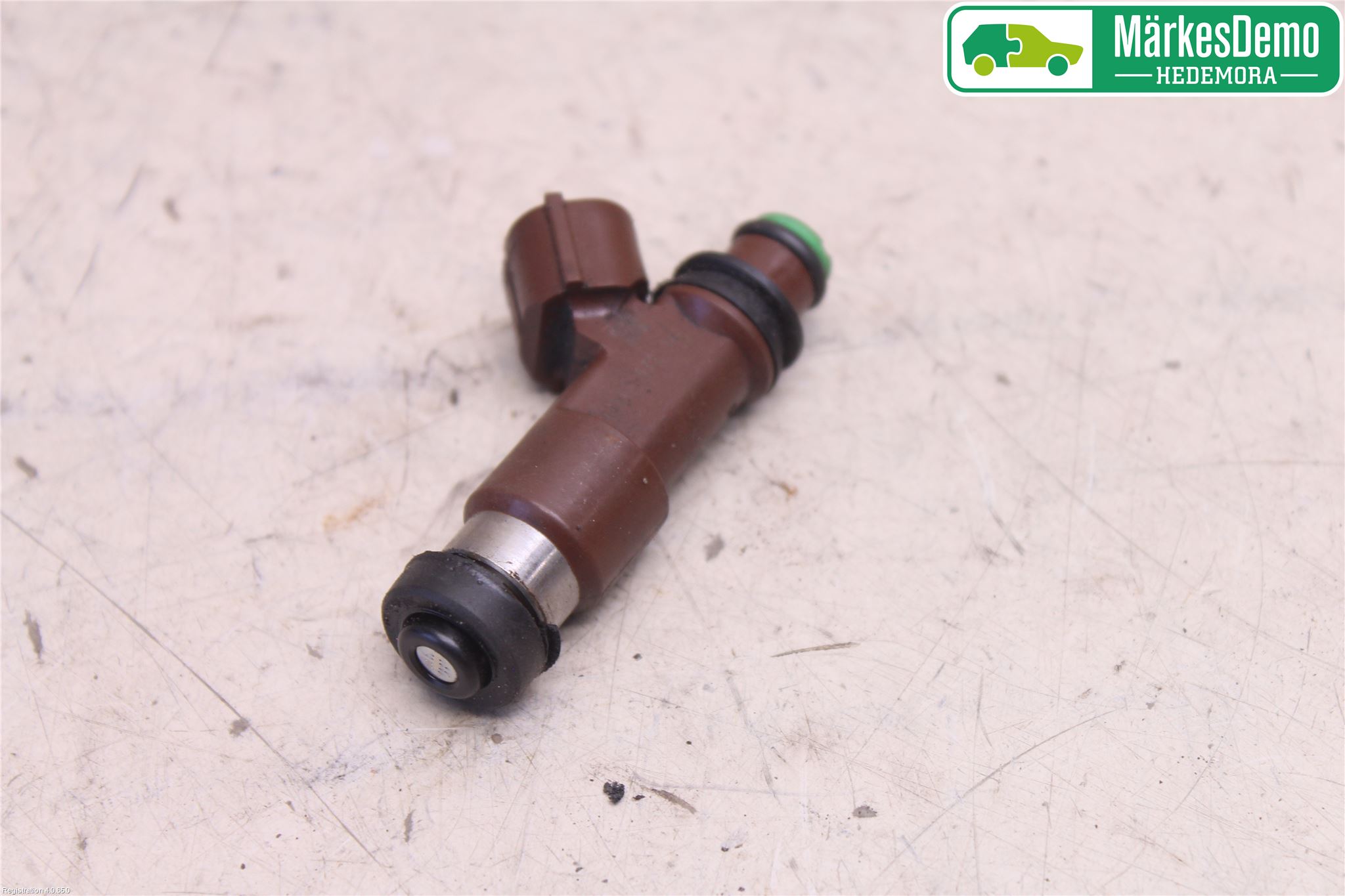 Subaru OUTBACK 10-15 Injspridare