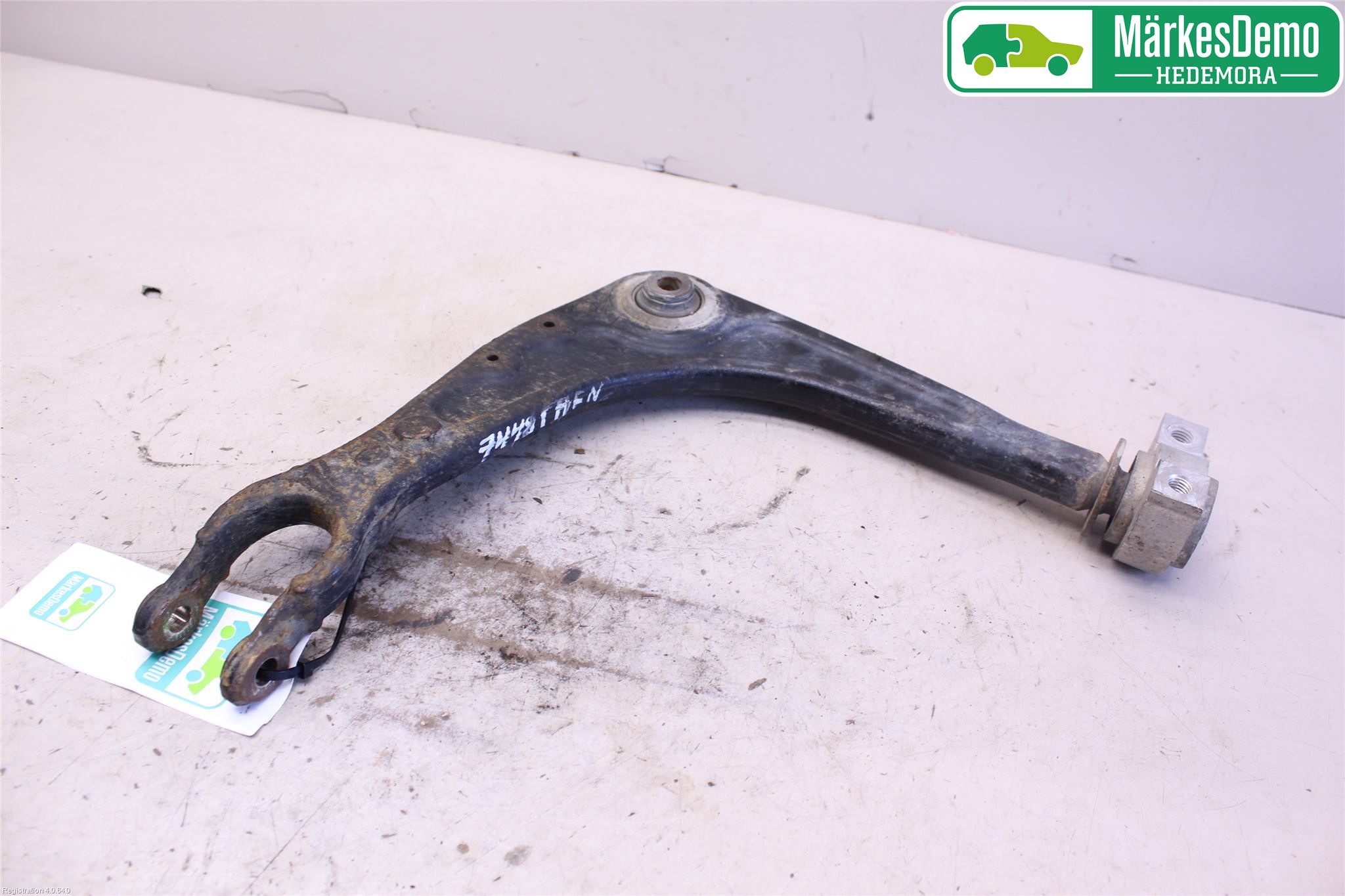 Citroen C5 08-17 Bärarm Fram Undre Hö