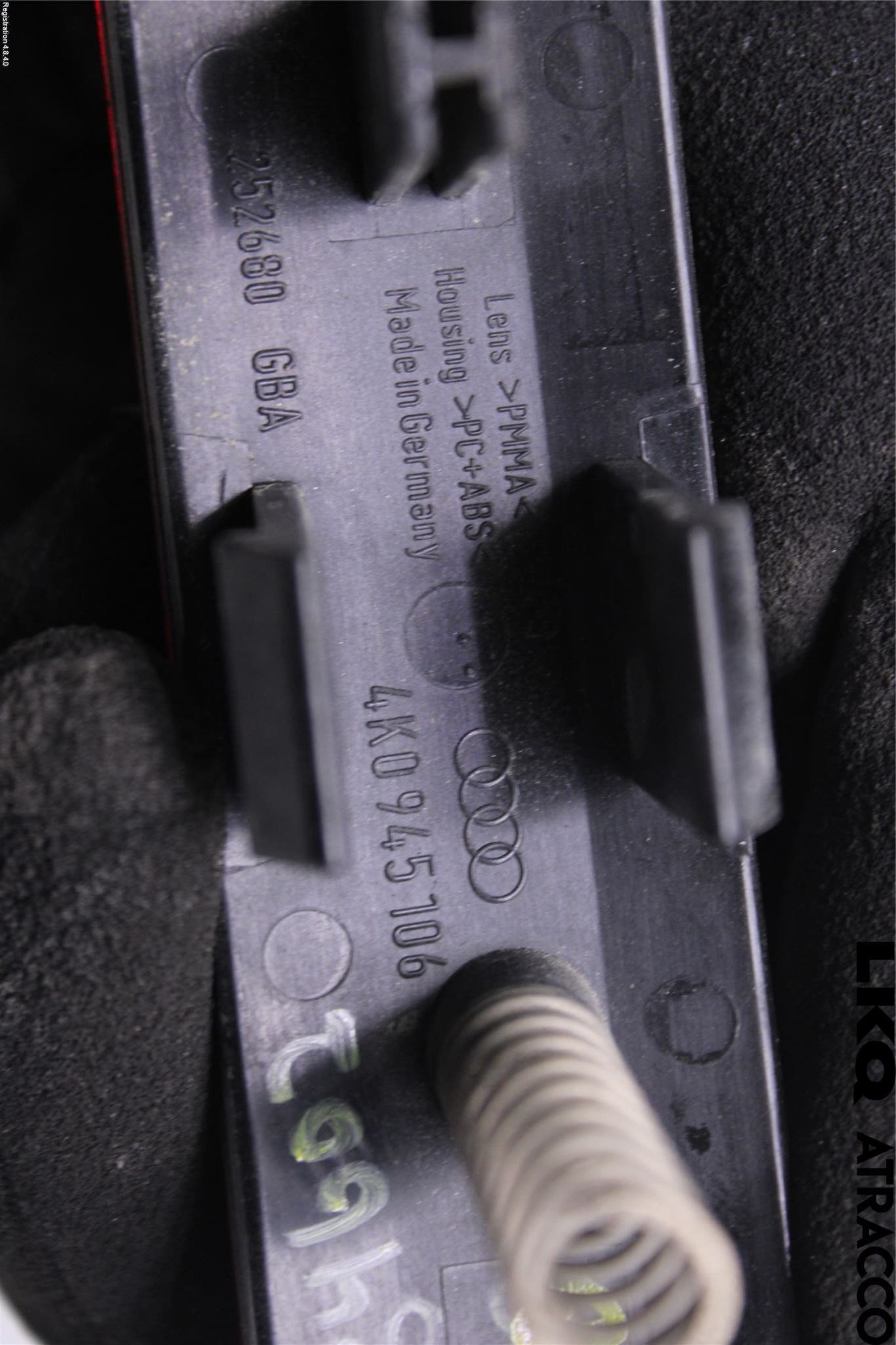 Audi A6 F2/C8 19- Dimljus/Reflex Bak