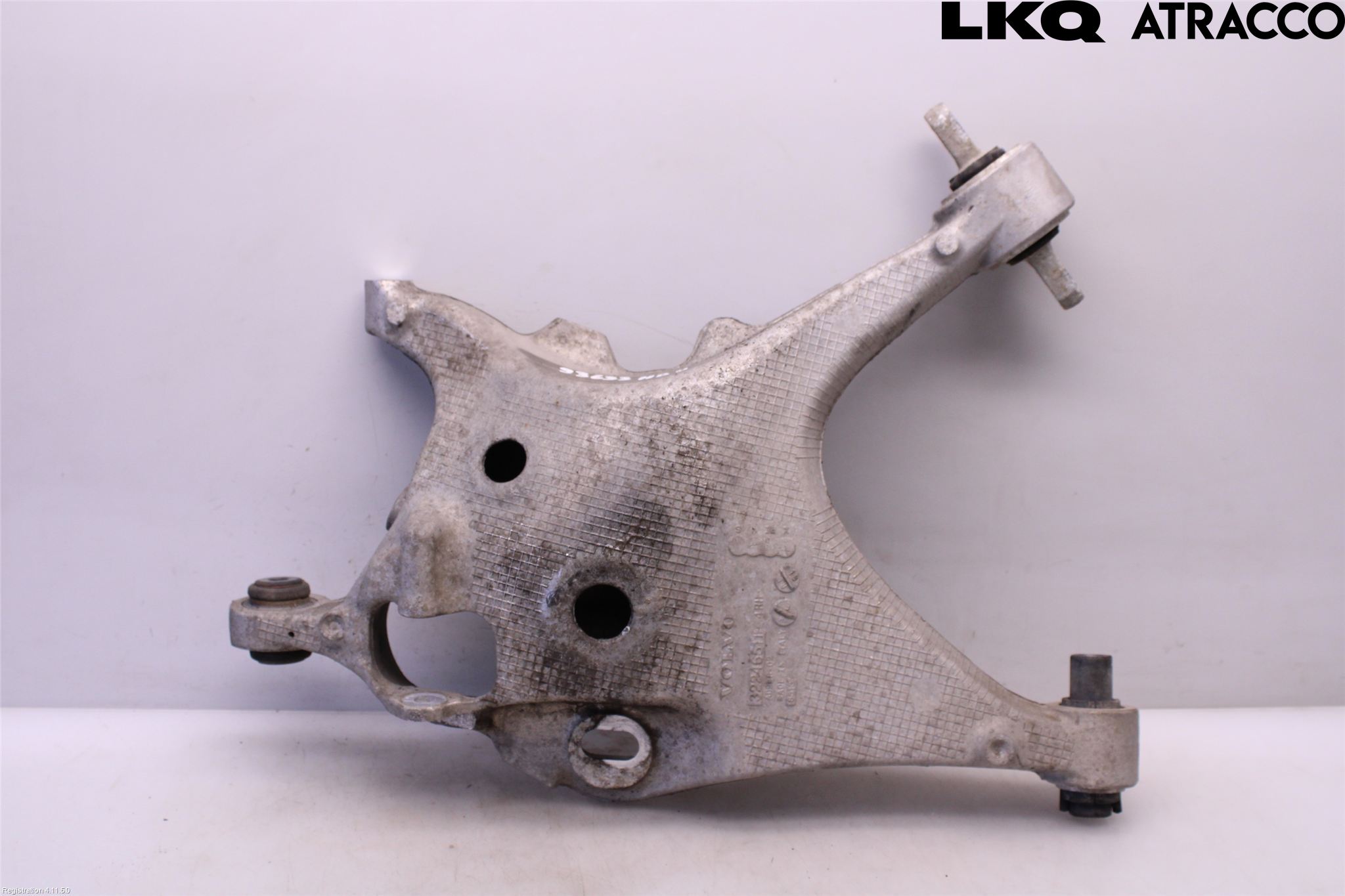 Volvo XC60 18- Bärarm Bak Höger