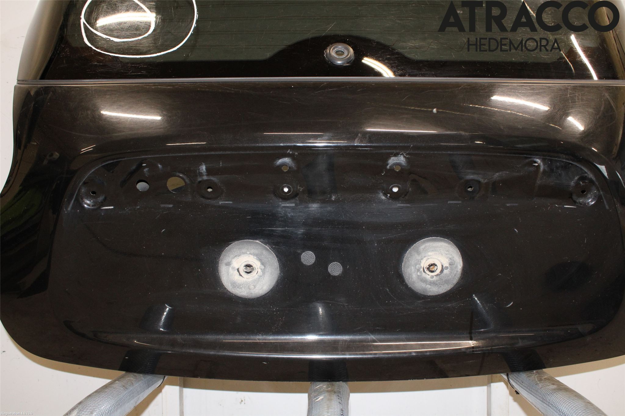 Nissan JUKE 10-14 Baklucka Kombi