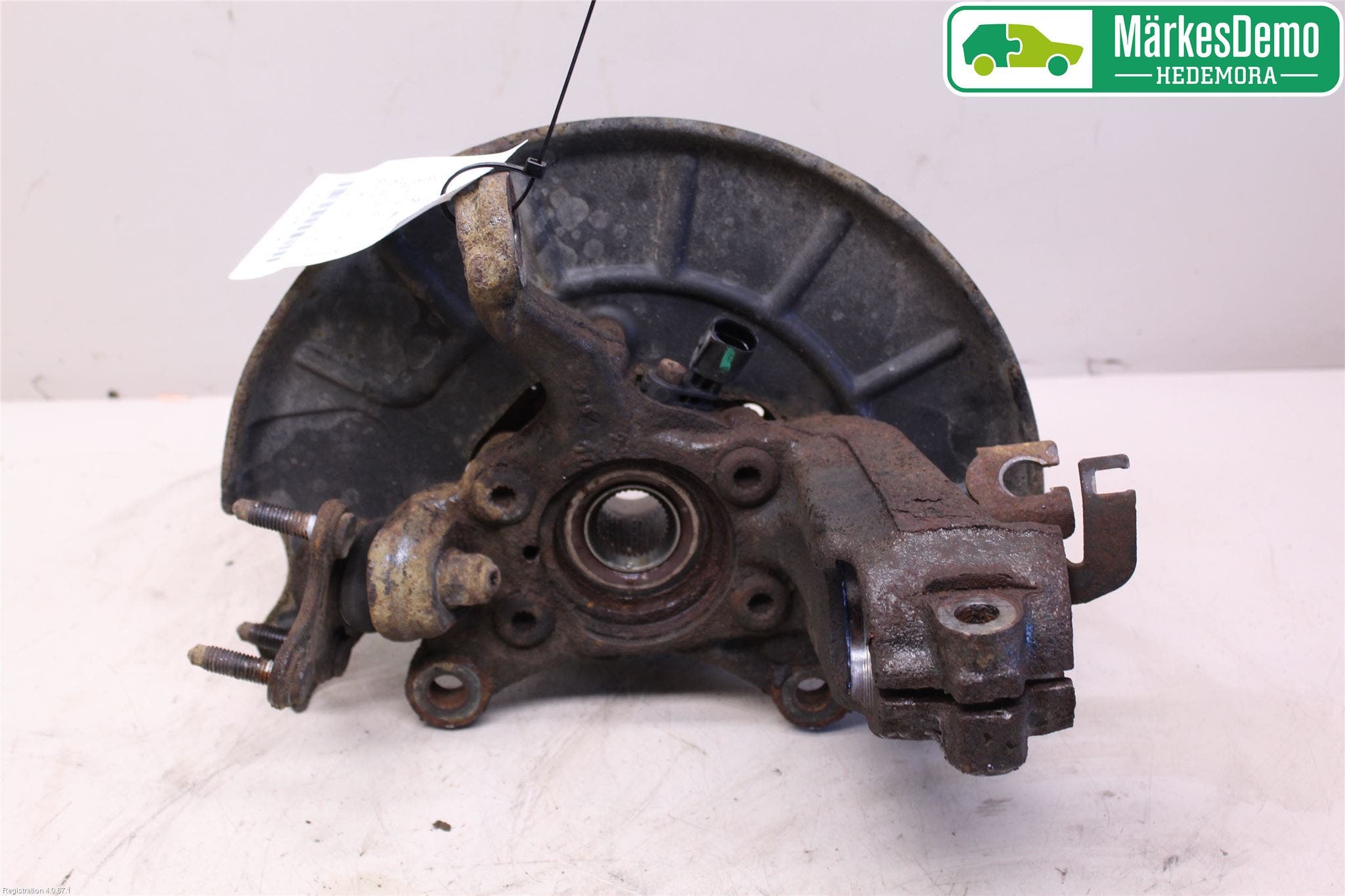 Volkswagen VW SCIROCCO 09-17 Styrspindel Lagerhus Vä