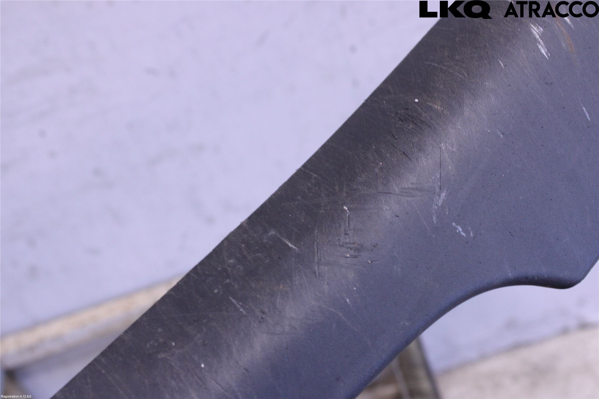 Volvo V70 05-08 Spoiler Fram