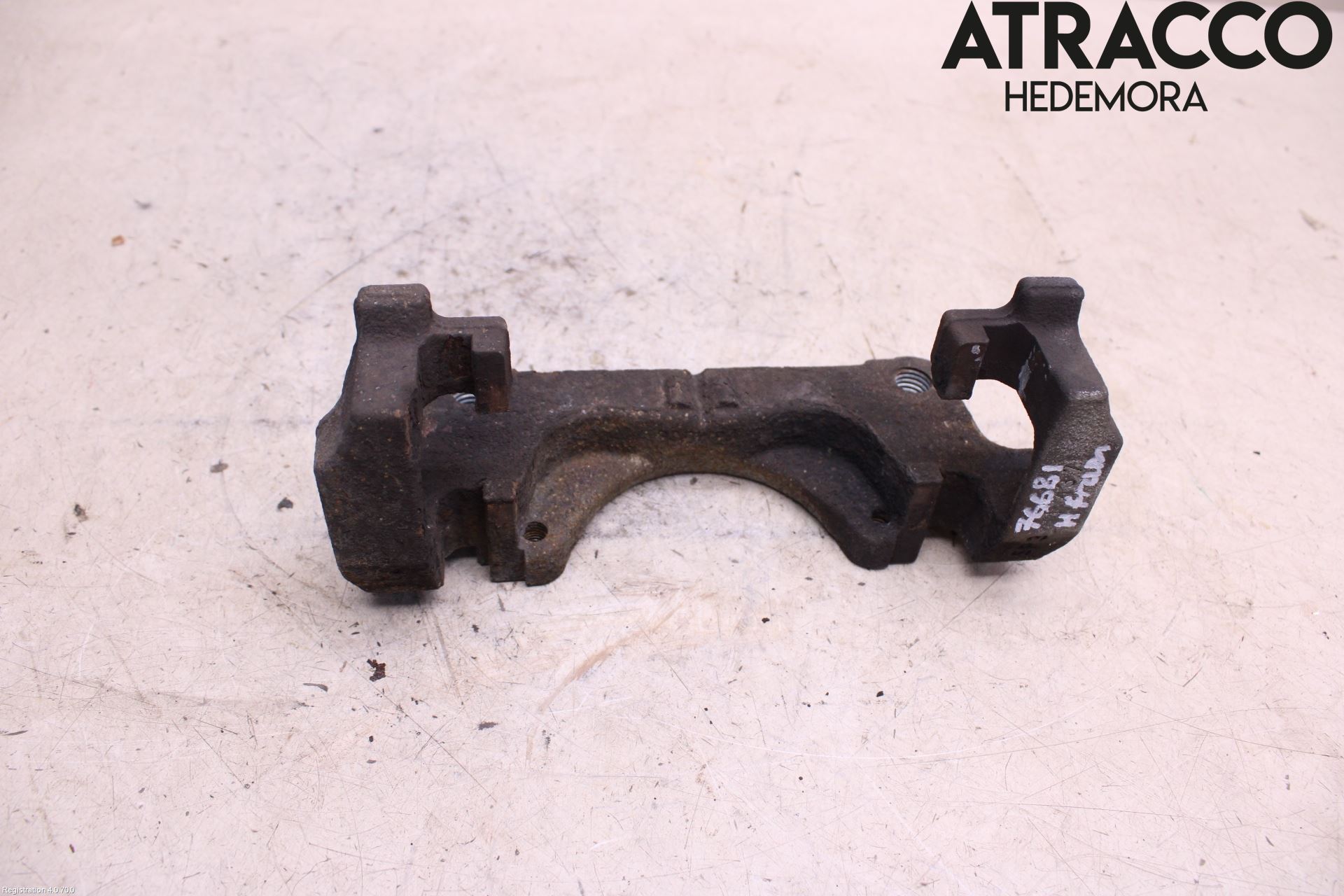 Ford MONDEO 15-22 Bromsokshållare