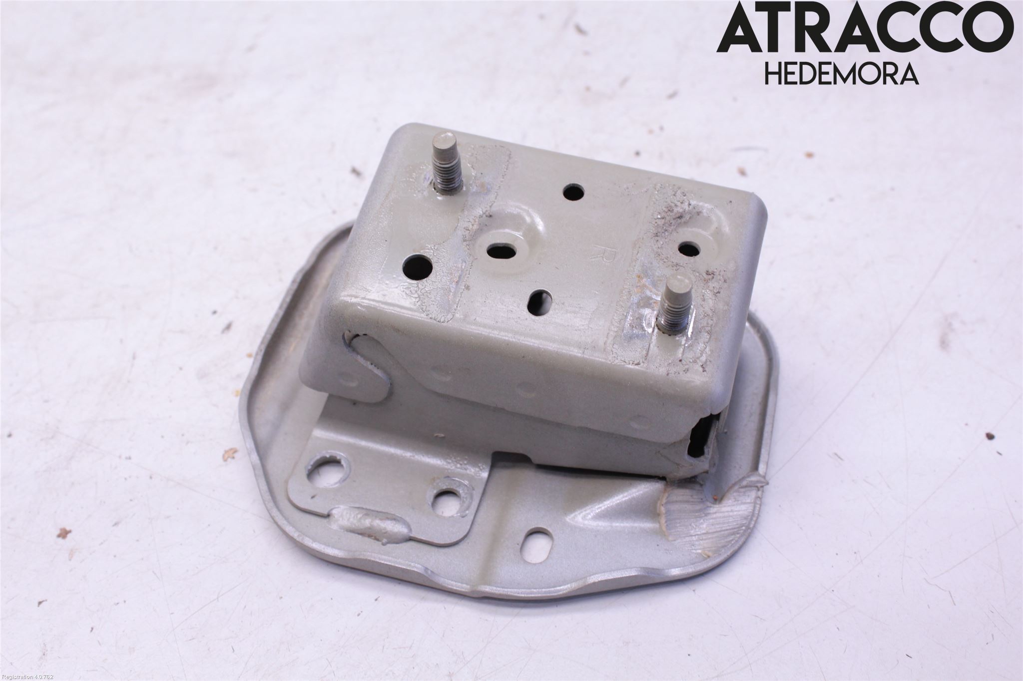 Nissan JUKE 10-14 Stötfångarbärjärn Bak