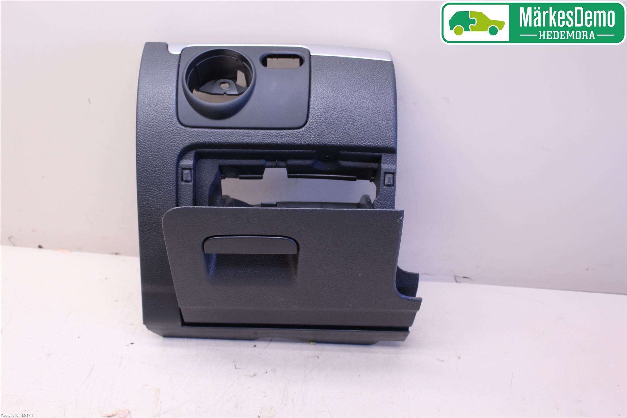 Volkswagen VW SCIROCCO 09-17 Instrumentbräda Förvaringsfack