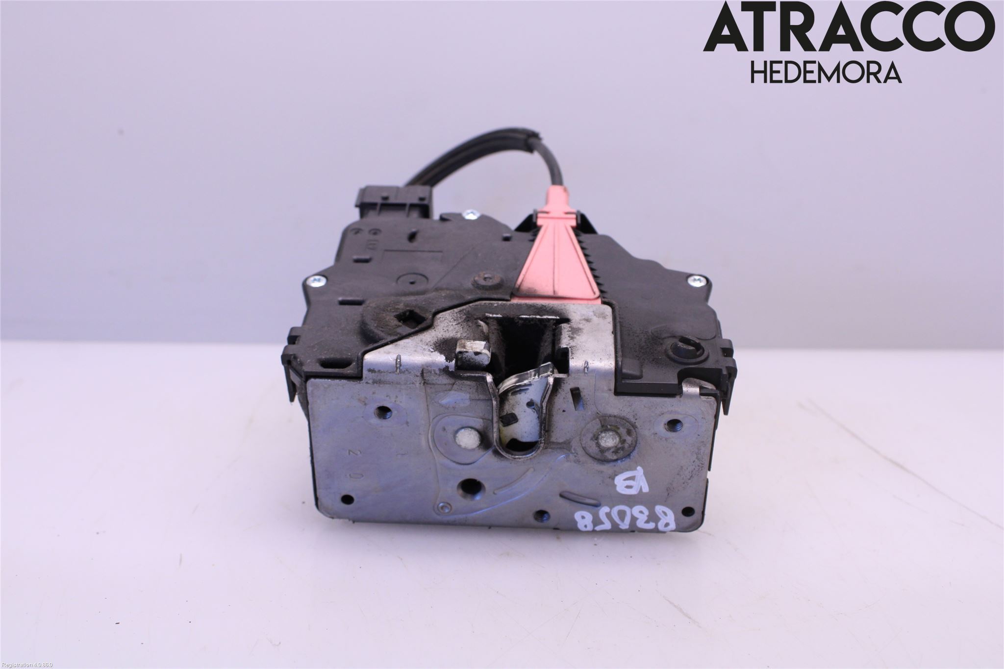 Opel CORSA E 15-19 Låskista-Dörrlås