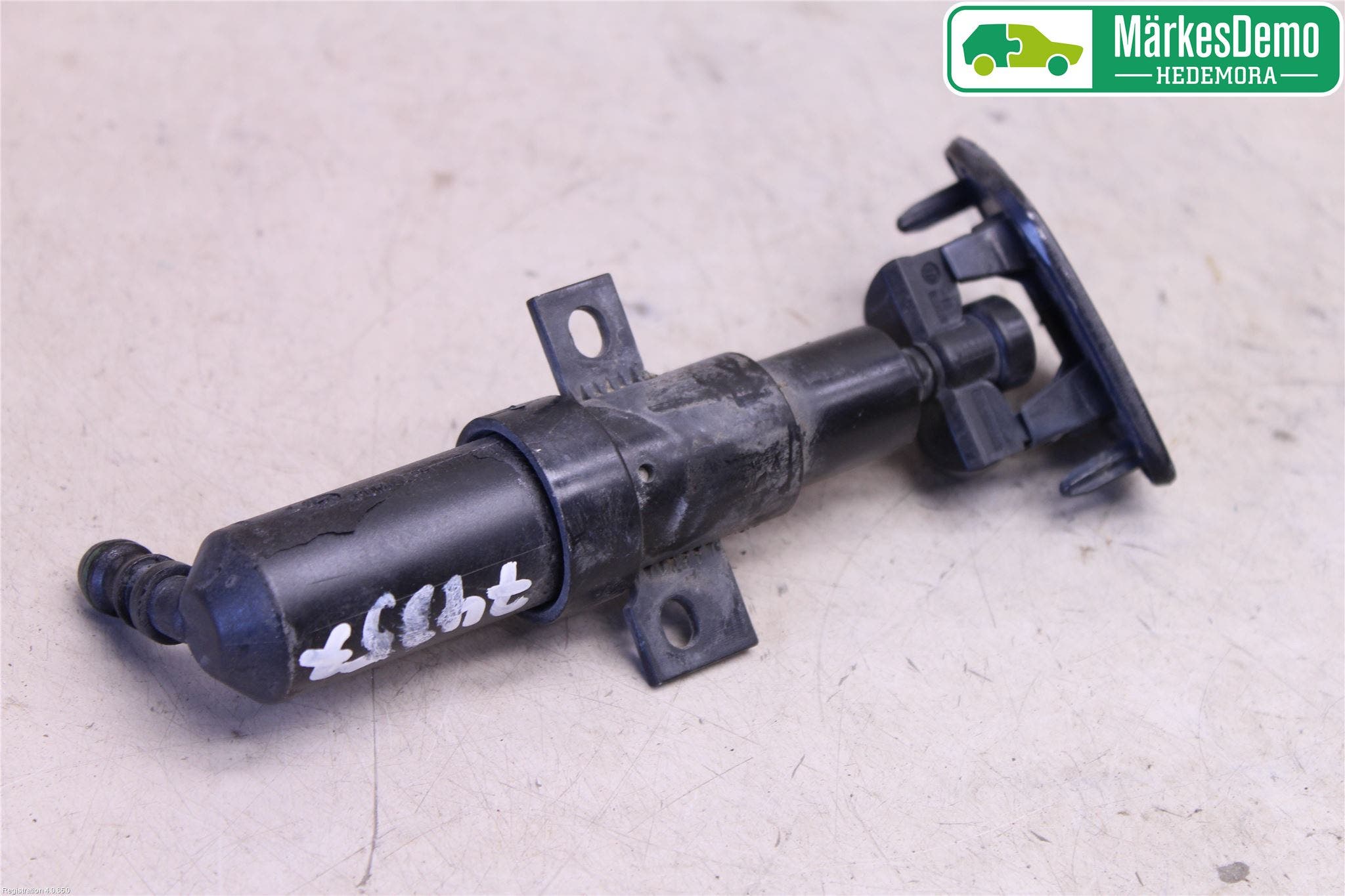 Volkswagen VW PASSAT 05-11 Spolarmunstycke Strålkastare