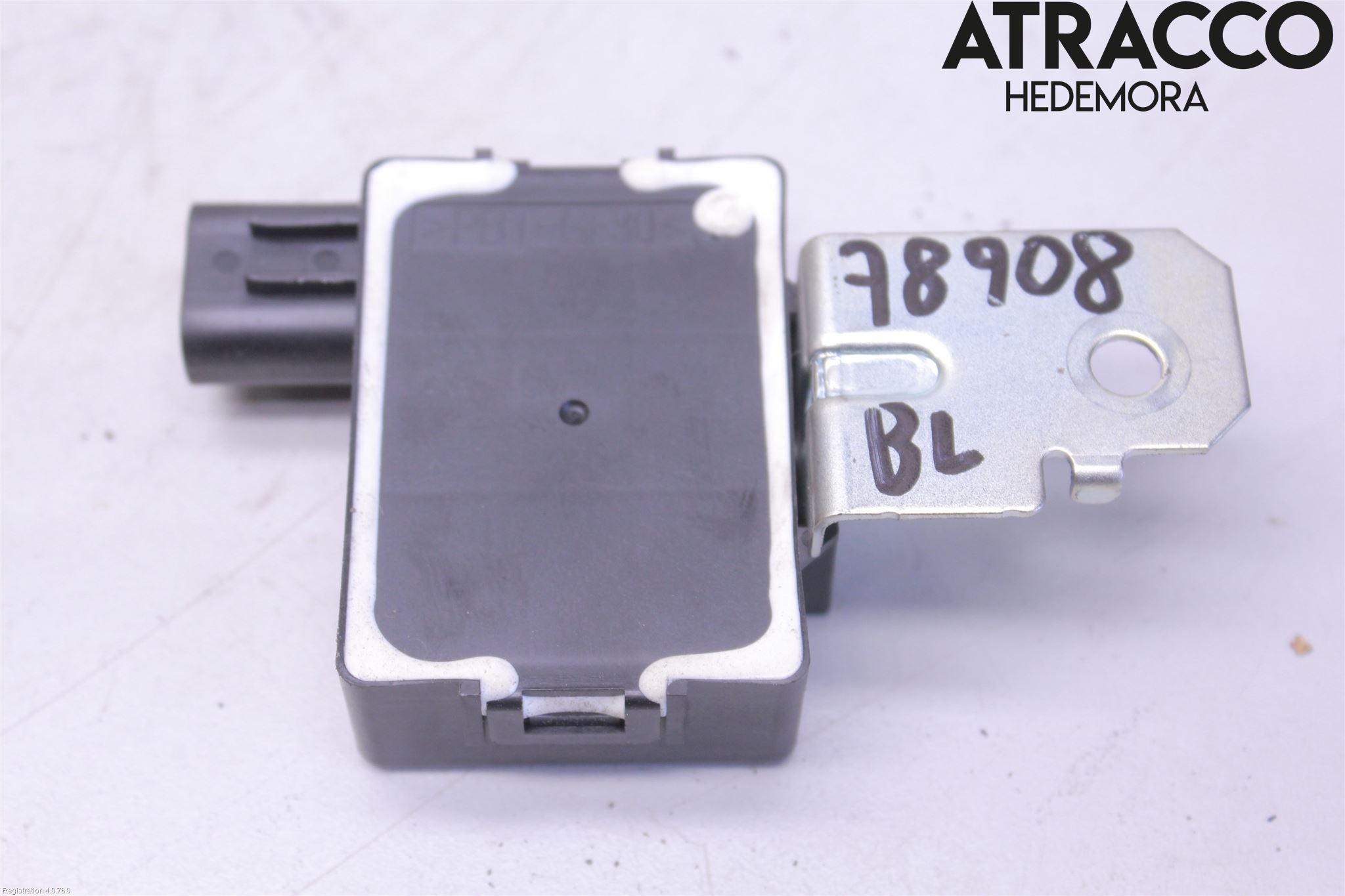 Mitsubishi OUTLANDER 13-21 Signalhorn