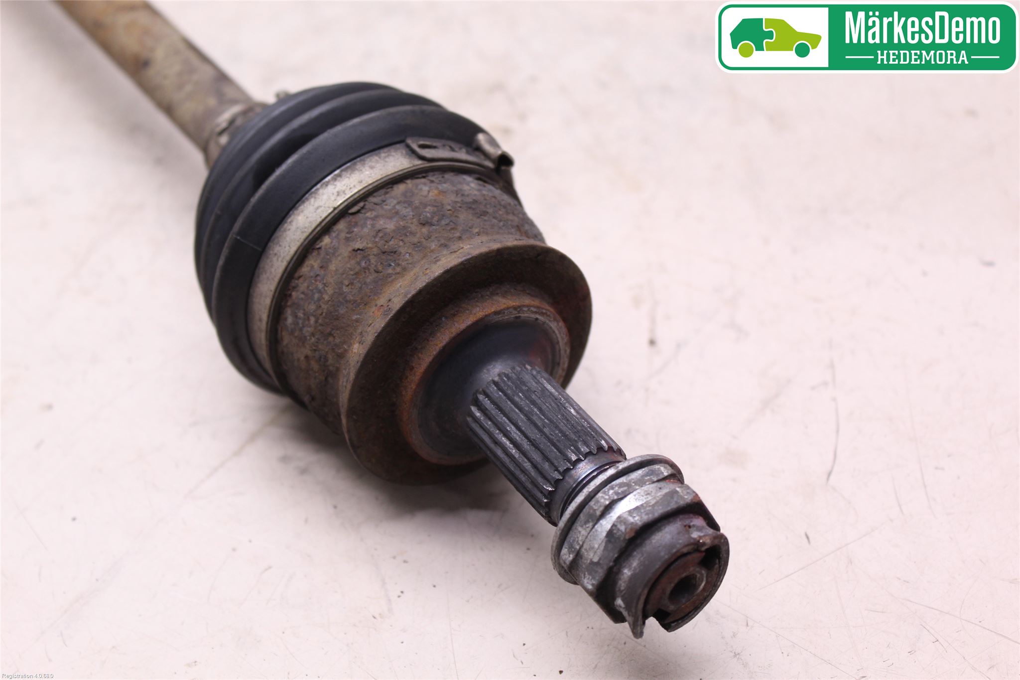 Ford KA 09-16 Drivaxel Fram Vänster