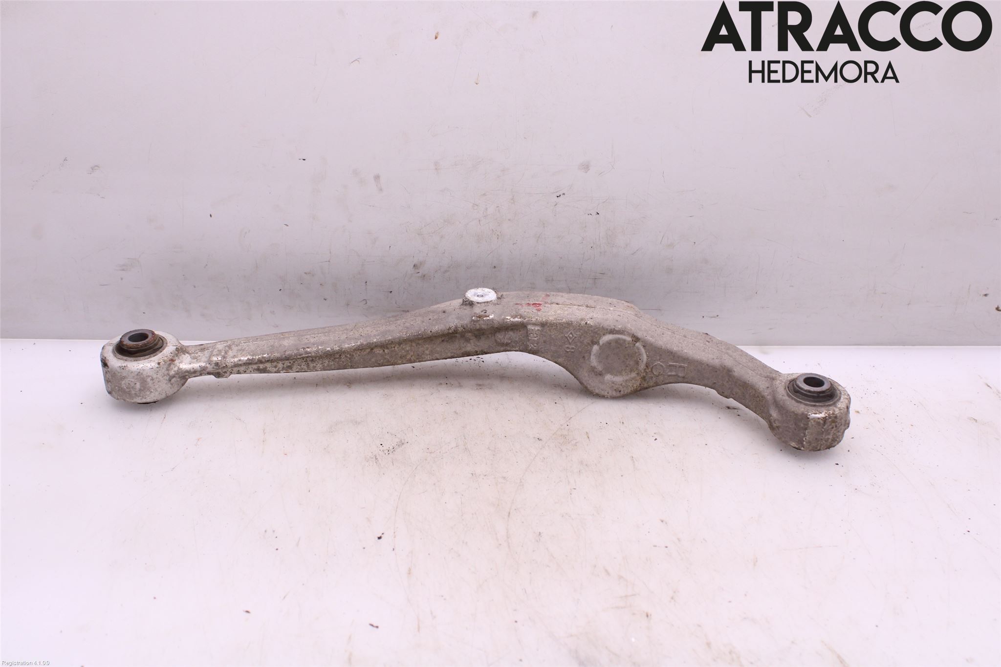 Renault KADJAR 15- Bärarm Bak Övre Höger