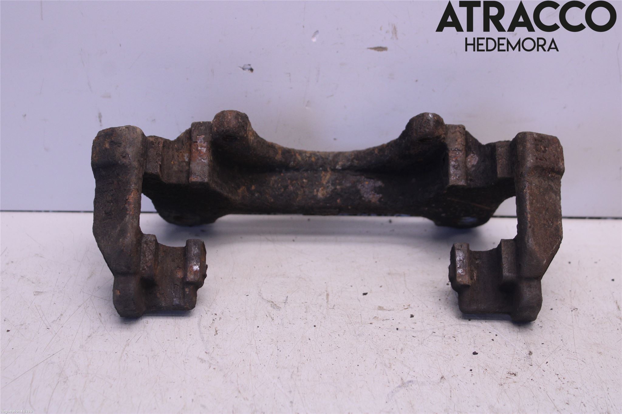 Skoda SUPERB 09-15 Bromsokshållare