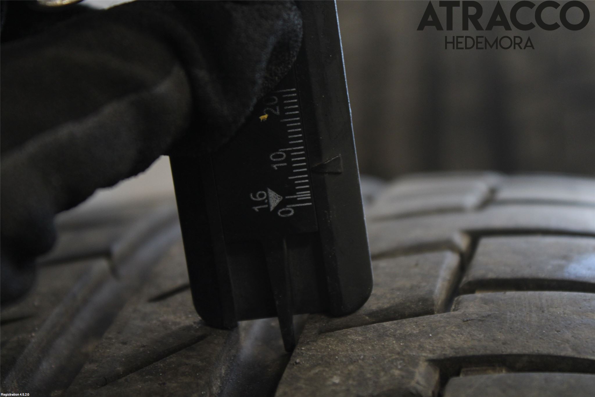 Subaru LEGACY 10-14 Sommardäck Alumfälg 4St