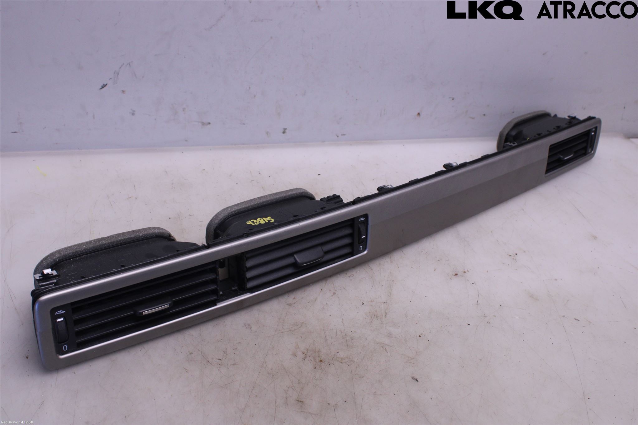 Volvo V70 08-13 Defrosterkanal-Munstycke