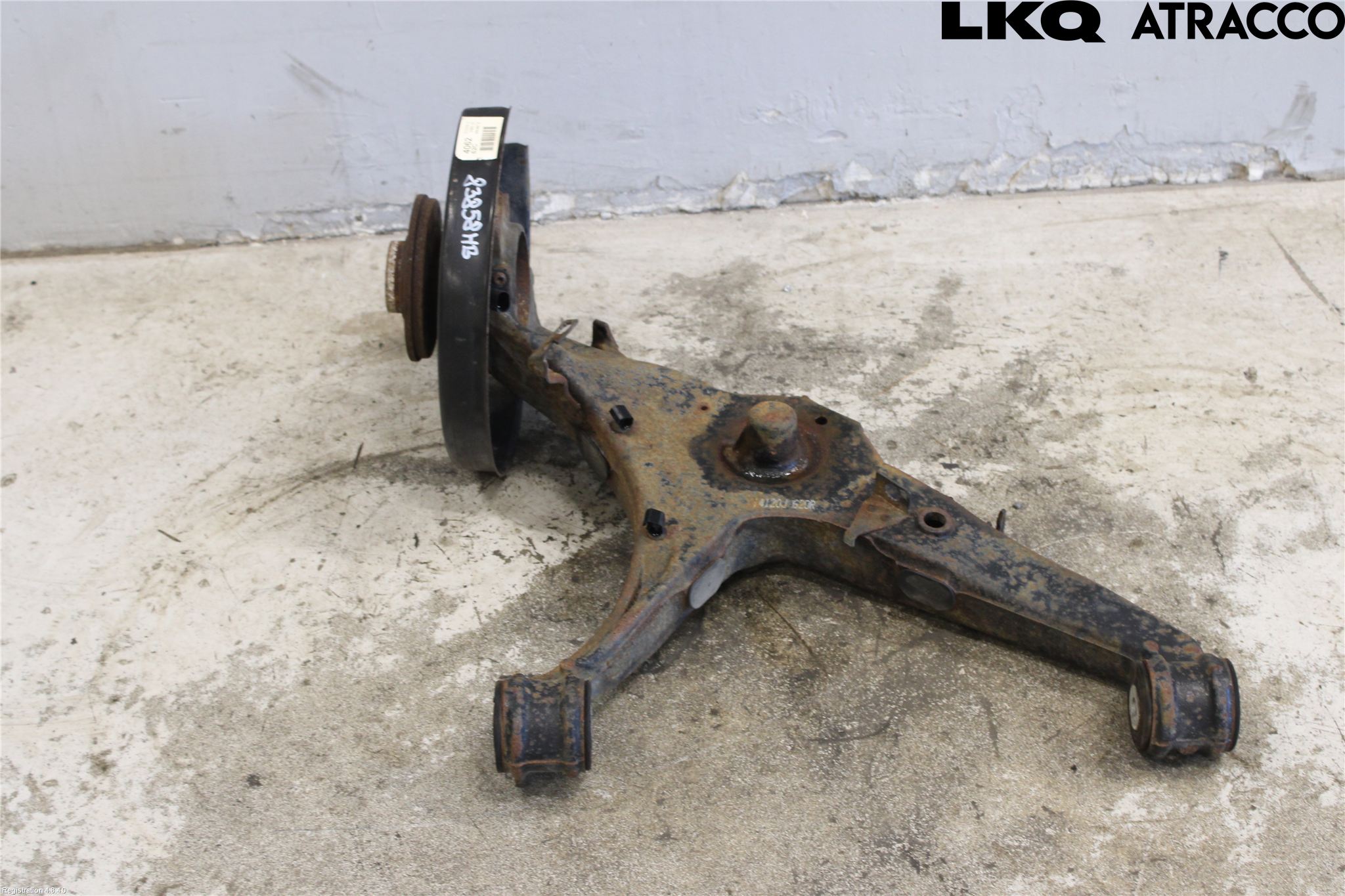 Volkswagen VW TRANSP/CARAVELLE (T6) 16-22 Bärarm Bak Höger