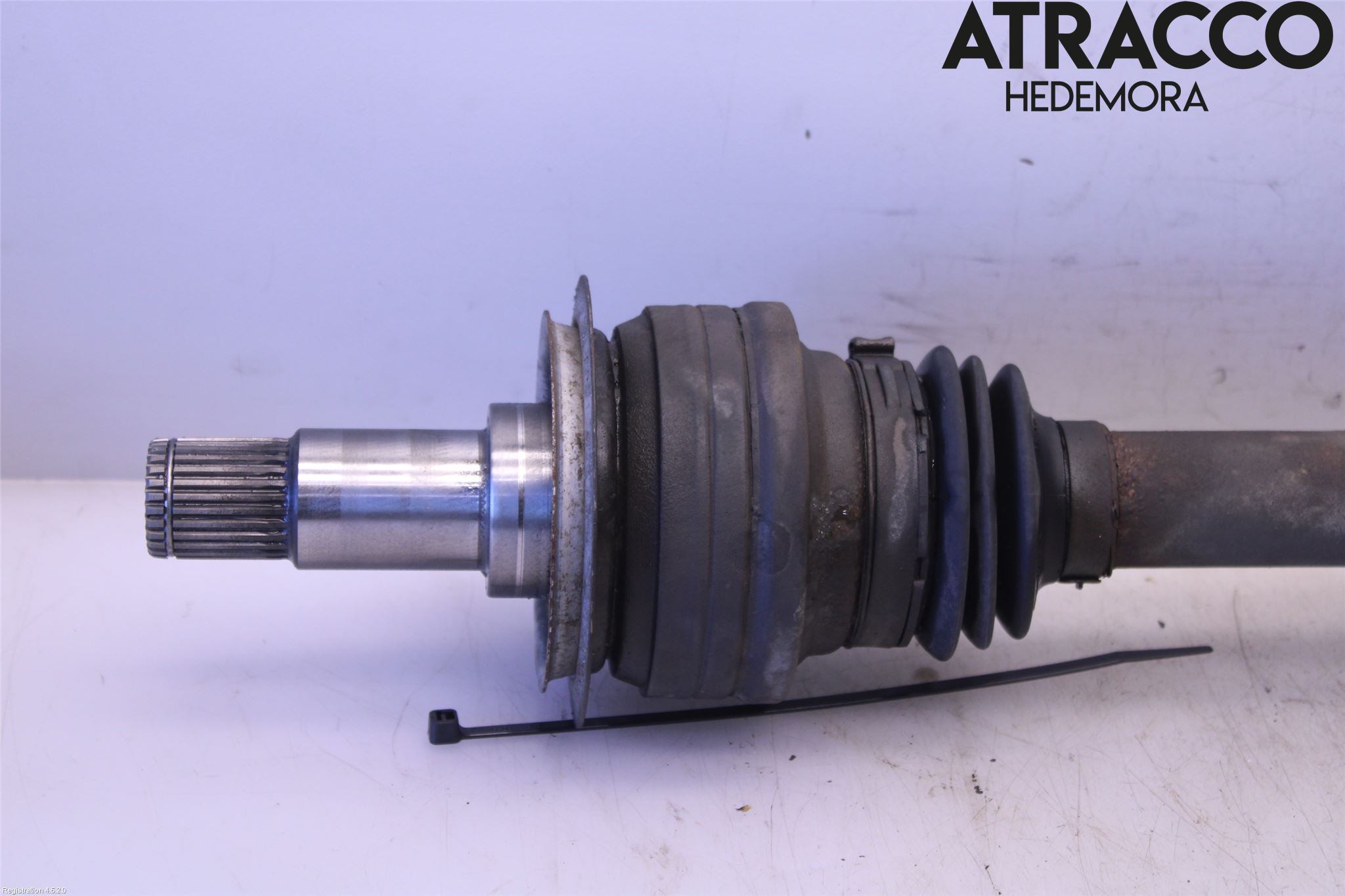 Mercedes-Benz MB GLC-KLASS (X253/C253) 15-22 Drivaxel Bak Vänster