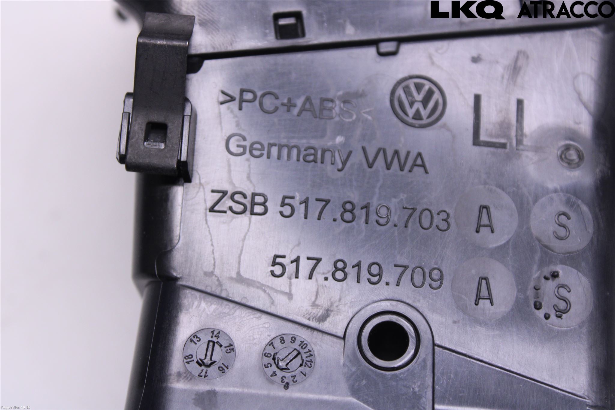 Volkswagen VW GOLF SPORTSVAN 15-20 Defrosterkanal-Munstycke