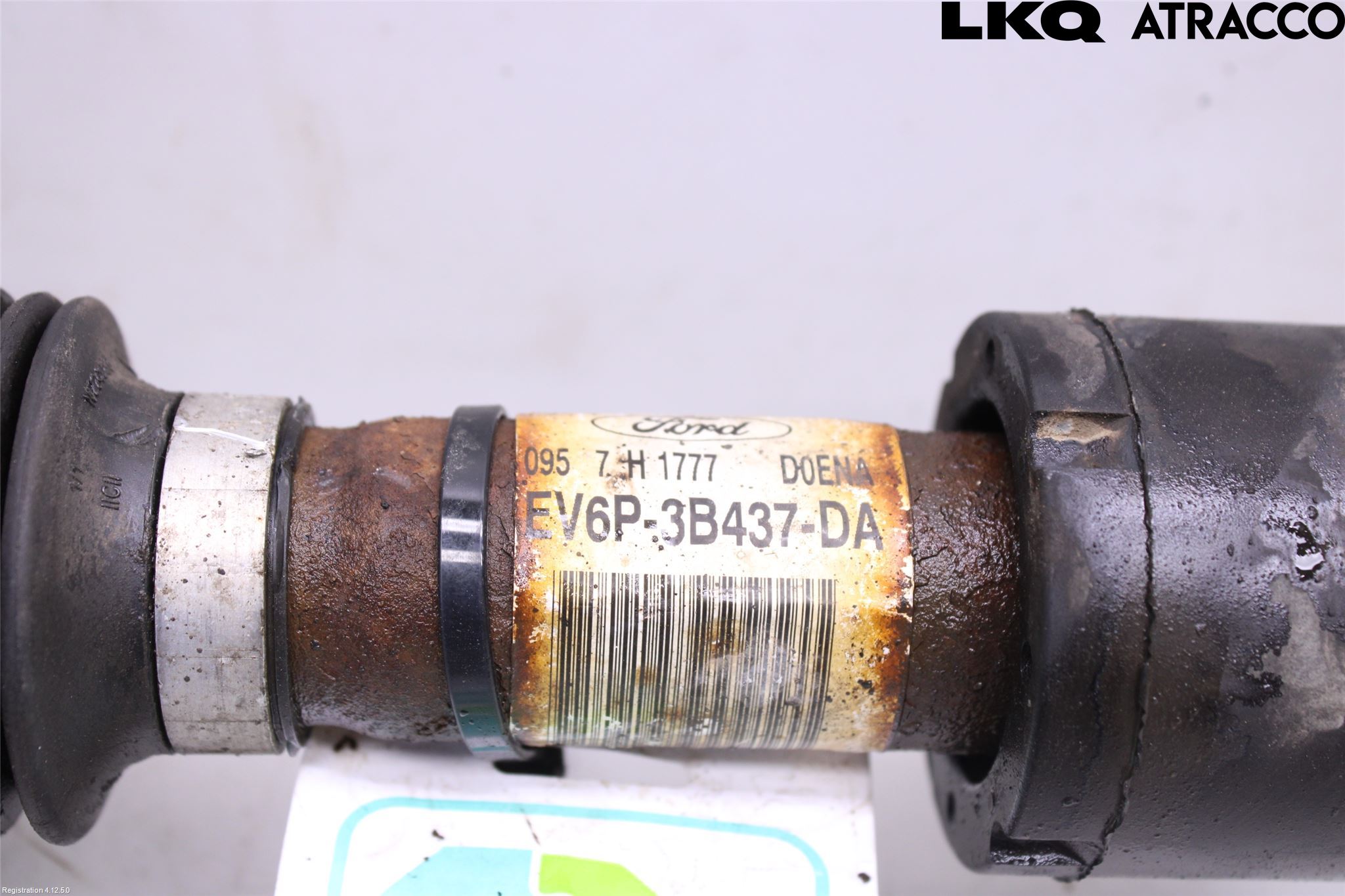 Ford KUGA 13-16 Drivaxel Fram Vänster