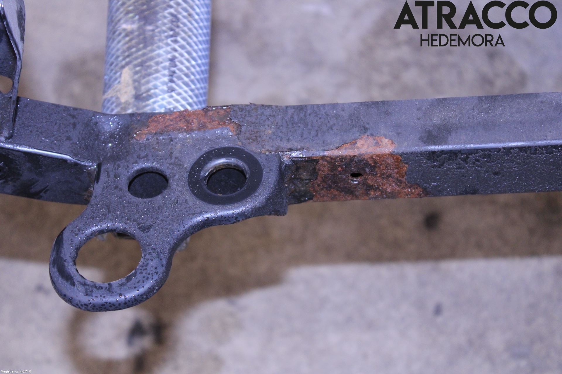 Nissan QASHQAI+2  08-10 Frontplåt