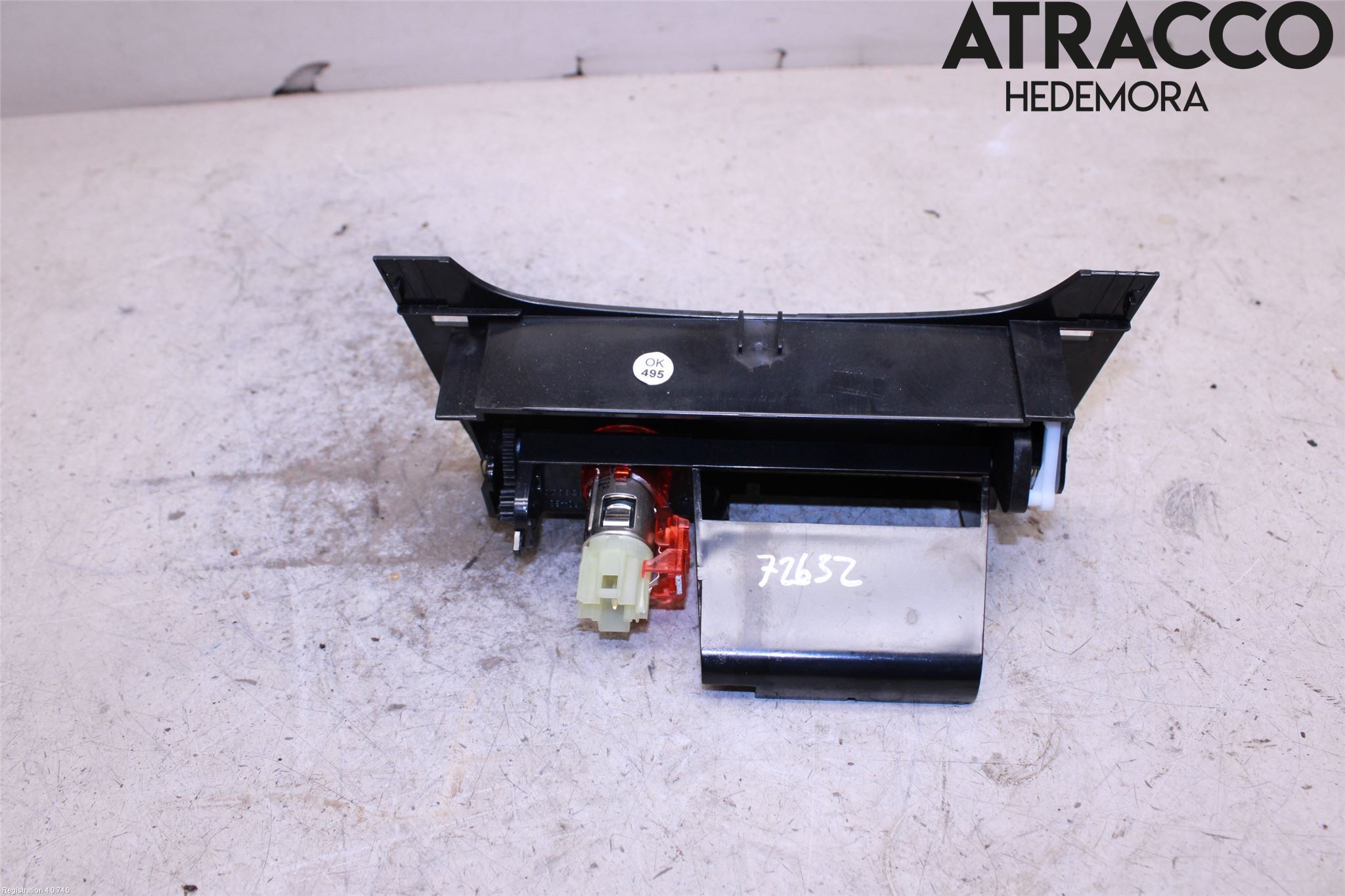 Opel INSIGNIA 09-16 Askkopp