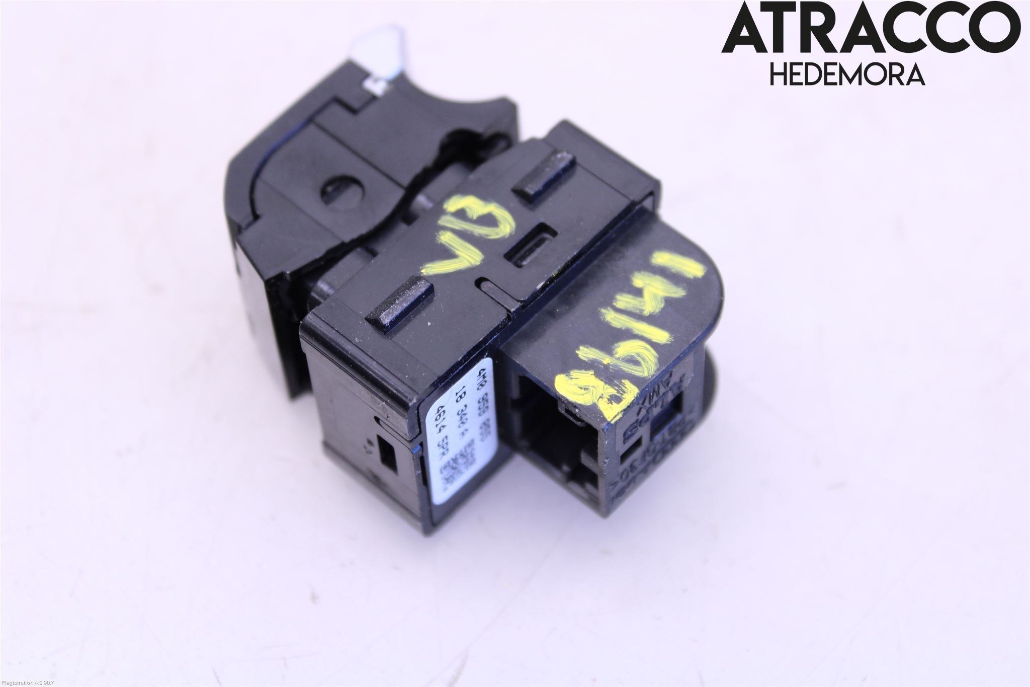 Audi A4/S4 B9 20- Strömställare Elhiss