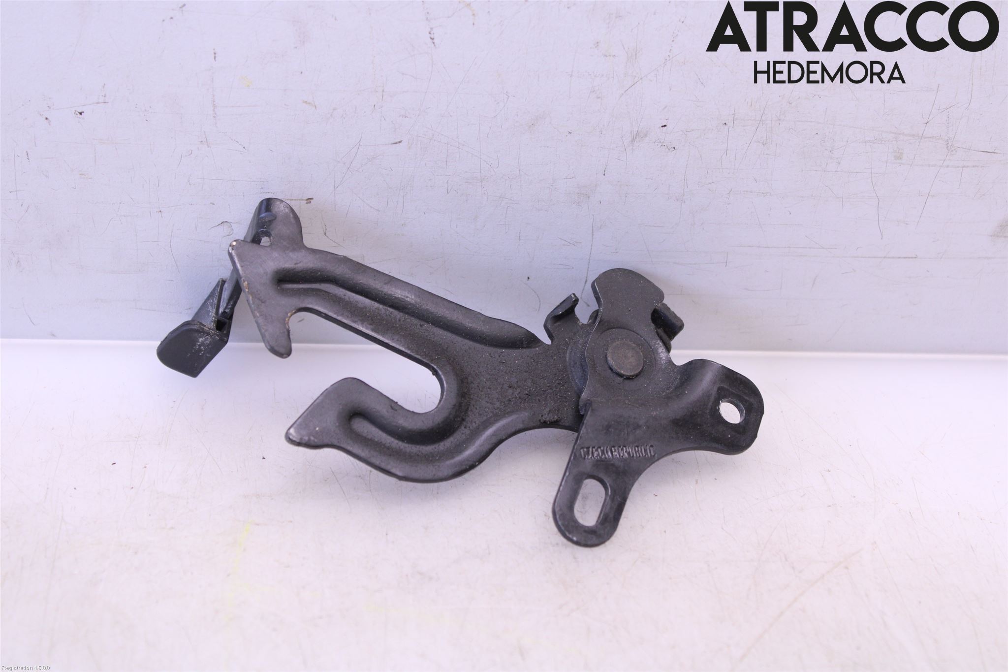 Volvo XC70 08-13 Huv Spärr