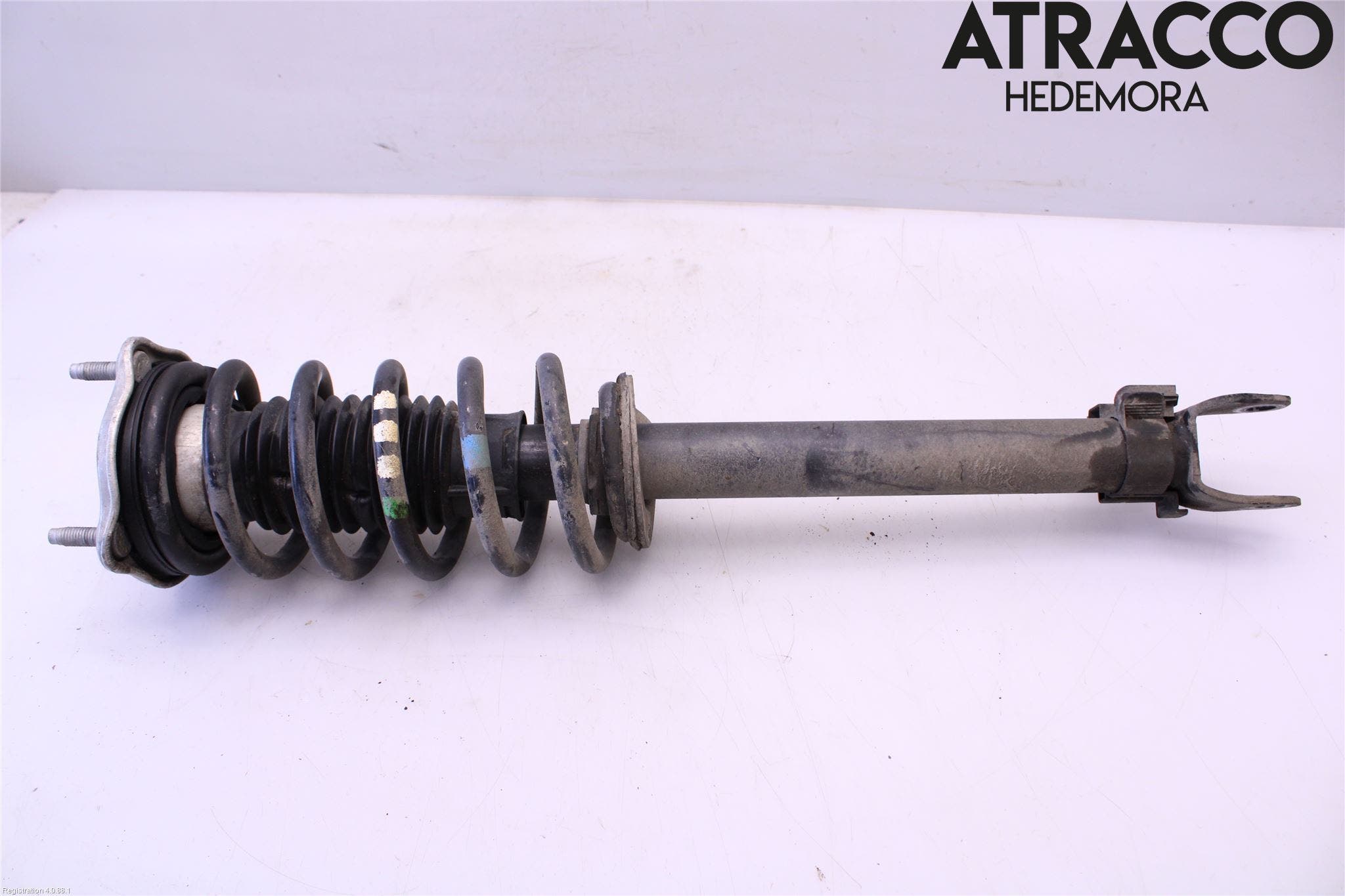 Mercedes-Benz MB C-KLASS (W205) 14-21 Fjäderben Fram Vänster