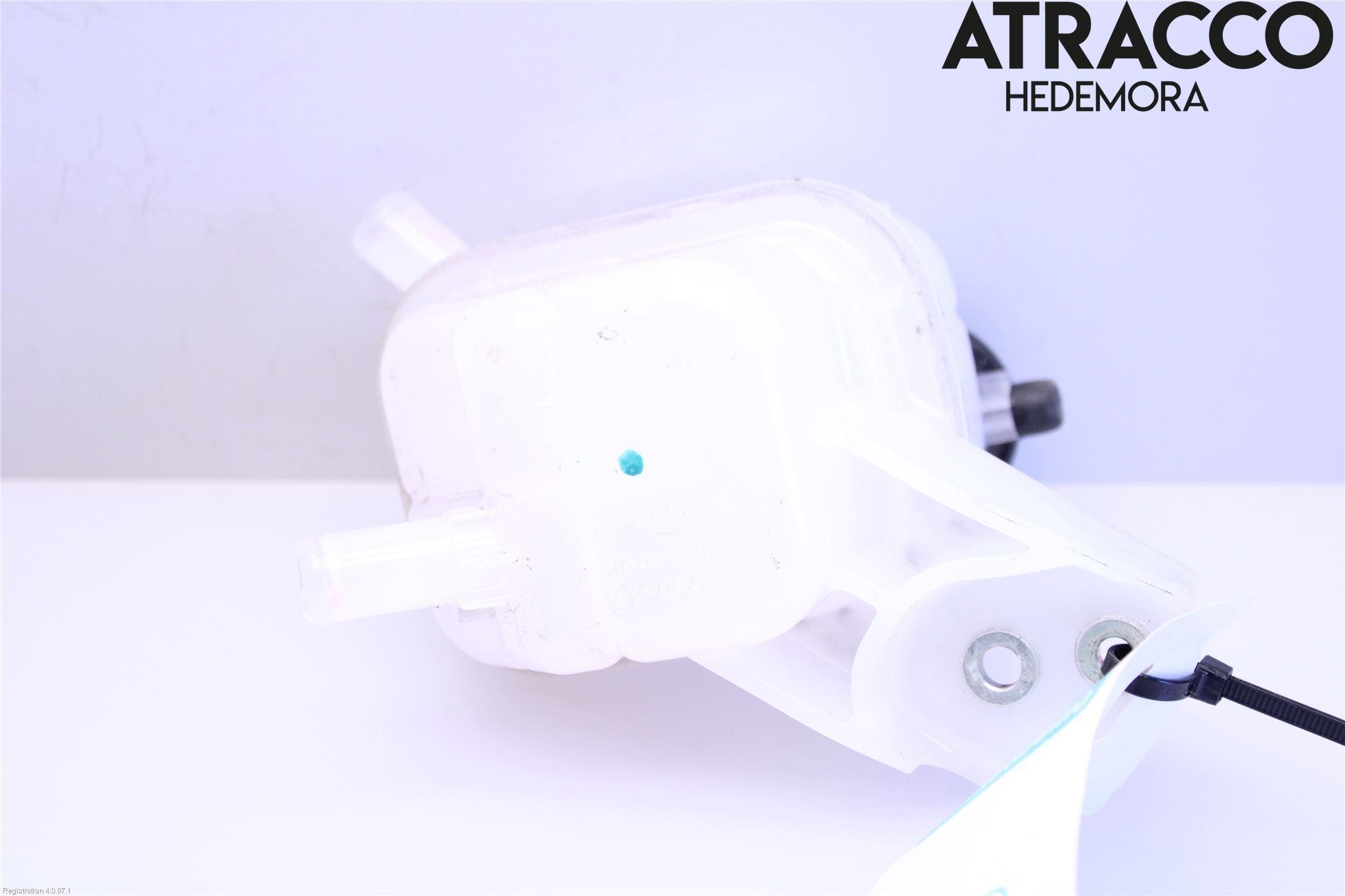 Toyota YARIS XP21 20- Expansionstank