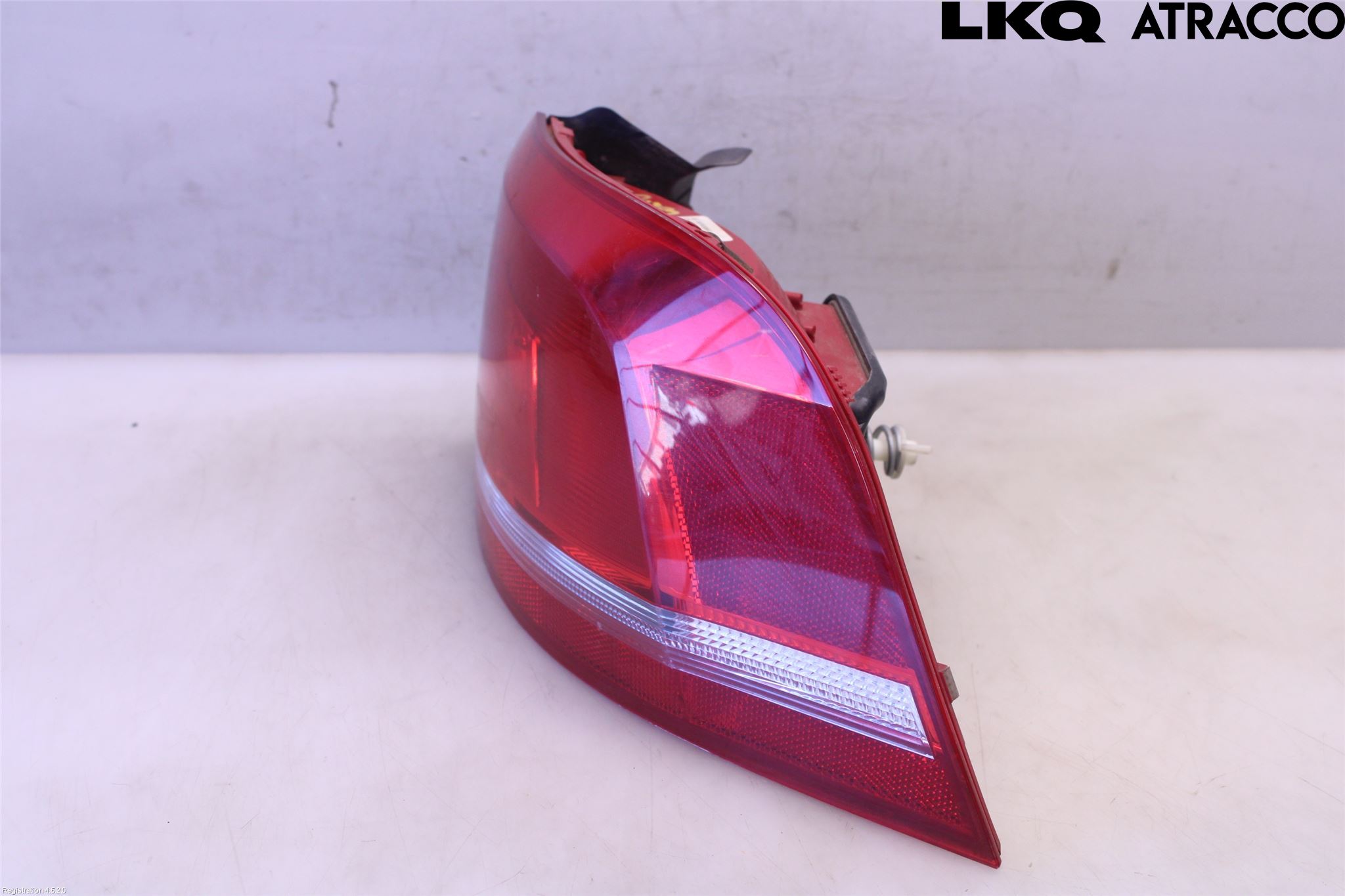 Volkswagen VW PASSAT 11-14 Bakljus Höger