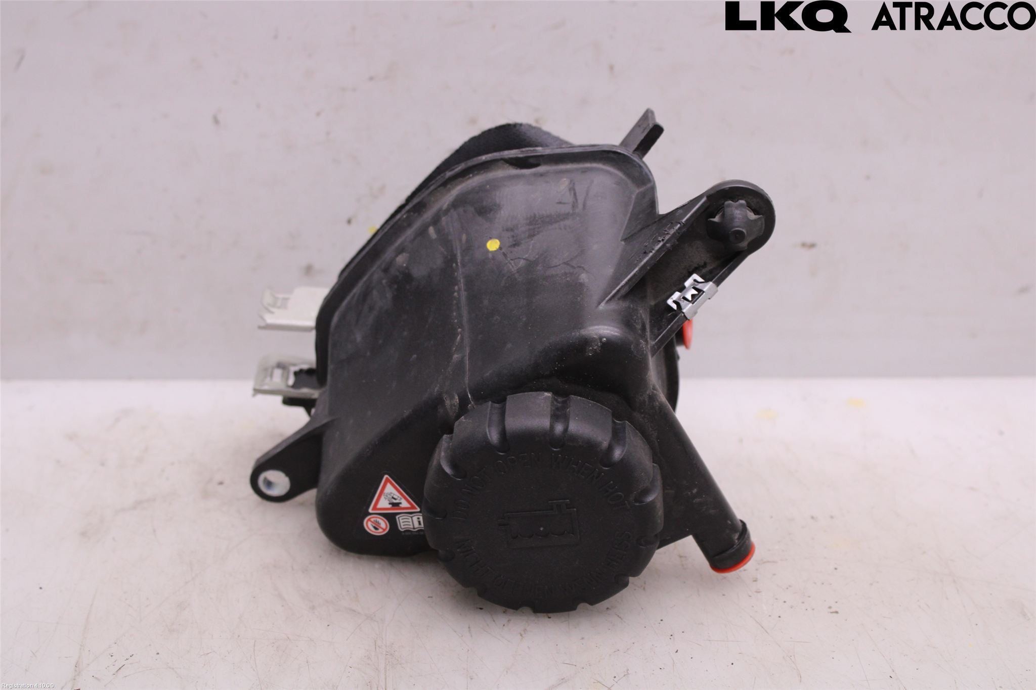 Mercedes-Benz MB C-KLASS (W205) 14-21 Expansionstank
