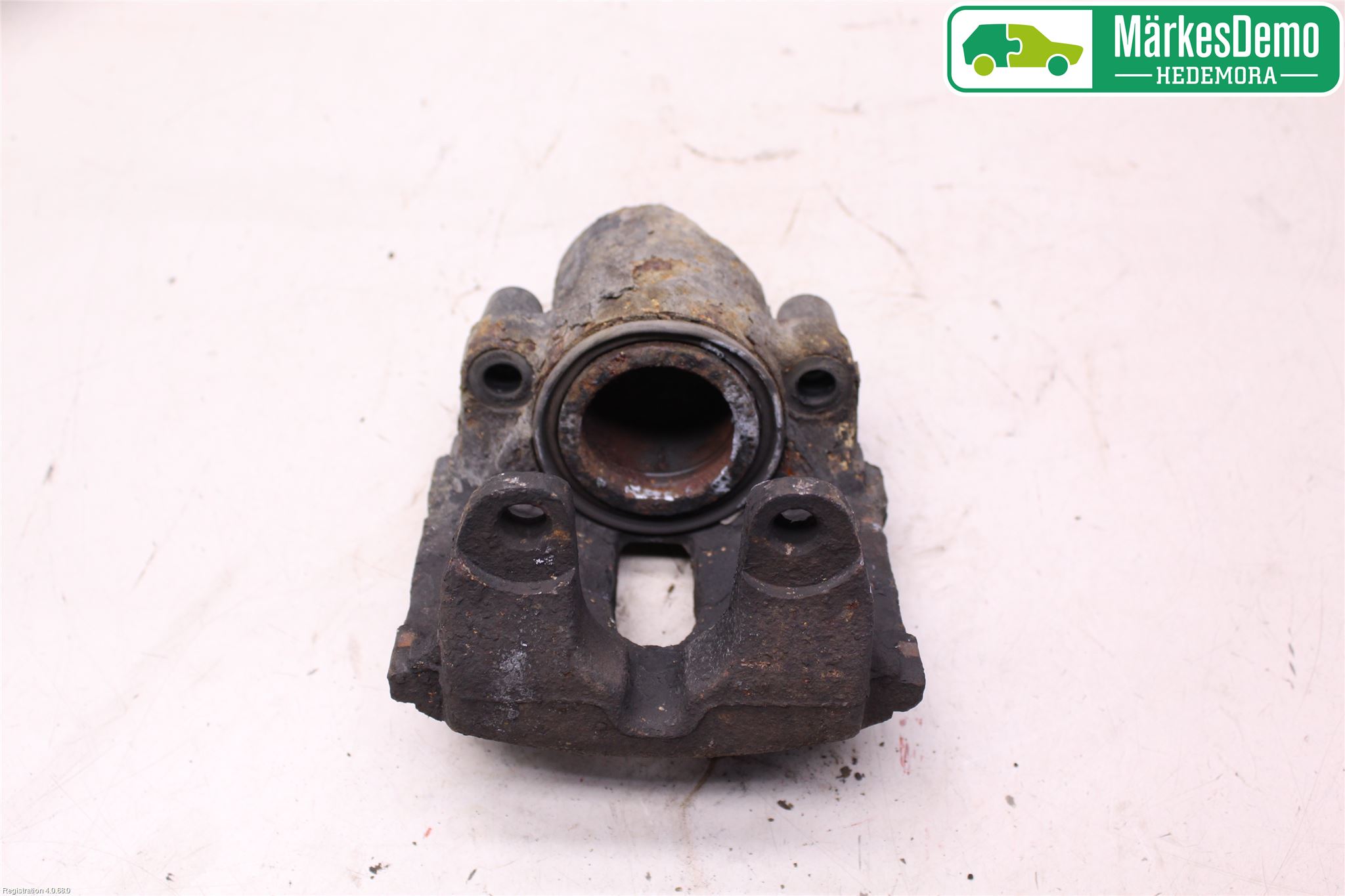 BMW X5 E53     99-06 Bromsok Fram Vänster