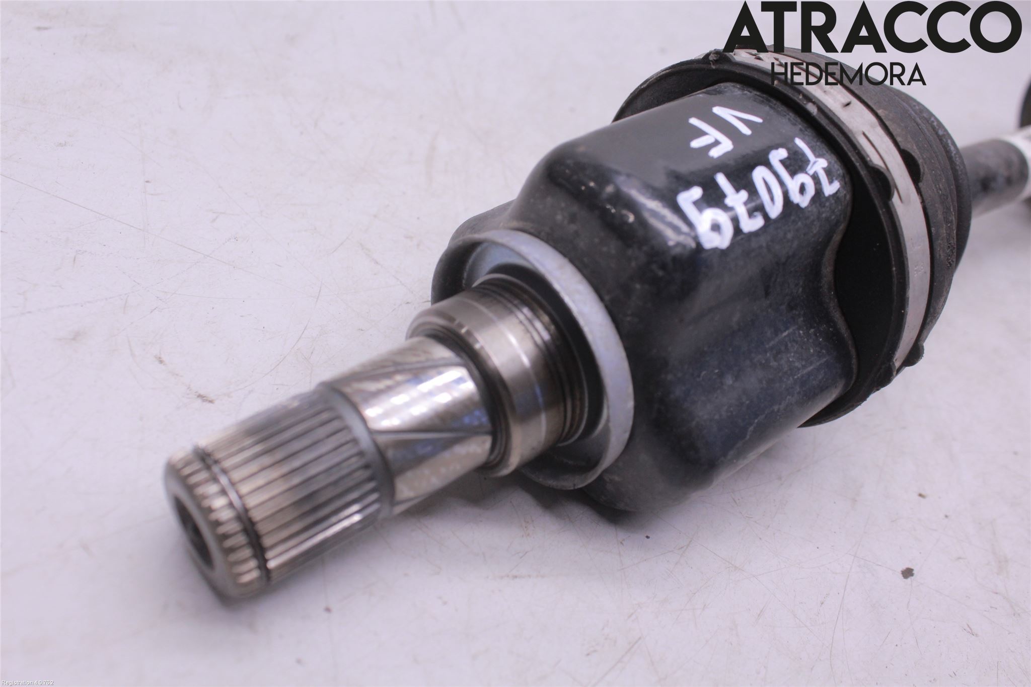 Mini ONE/COOPER 3DR F56 14-24 Drivaxel Fram Vänster