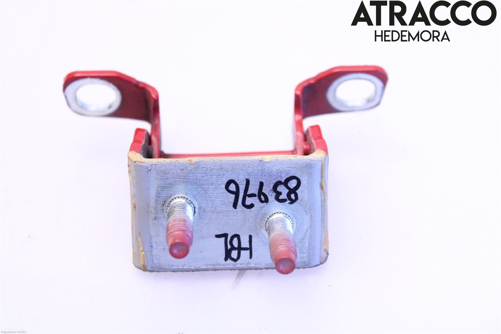 Volvo V60 11-13 Bakluckegångjärn Hö